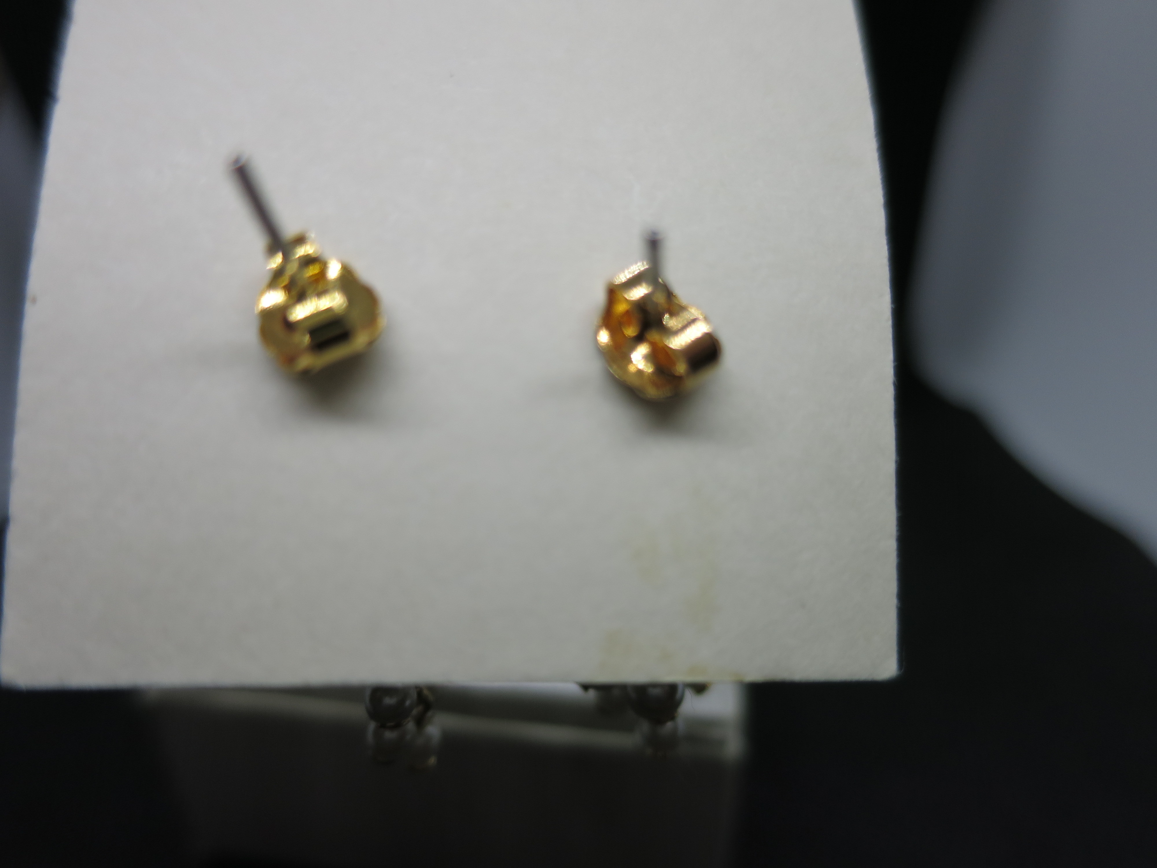 Vintage Avon White Grape Cluster Earrings Gold Tone Post earrings