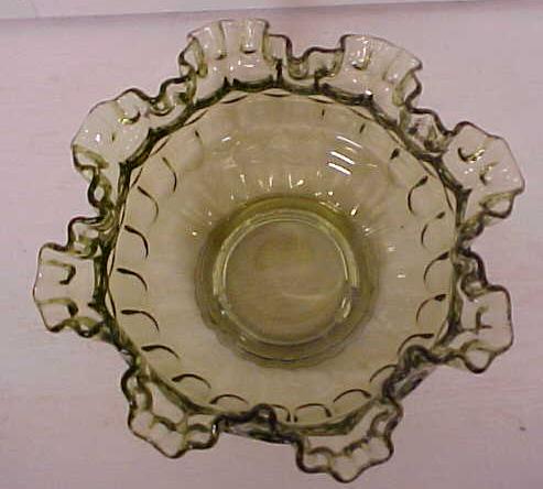 Fenton Bowl Ruffled Light Green 8 inch