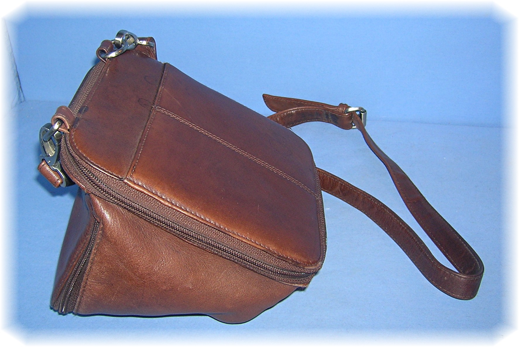HOBO Purse Organizer Over The Shoulder, Brown Leather