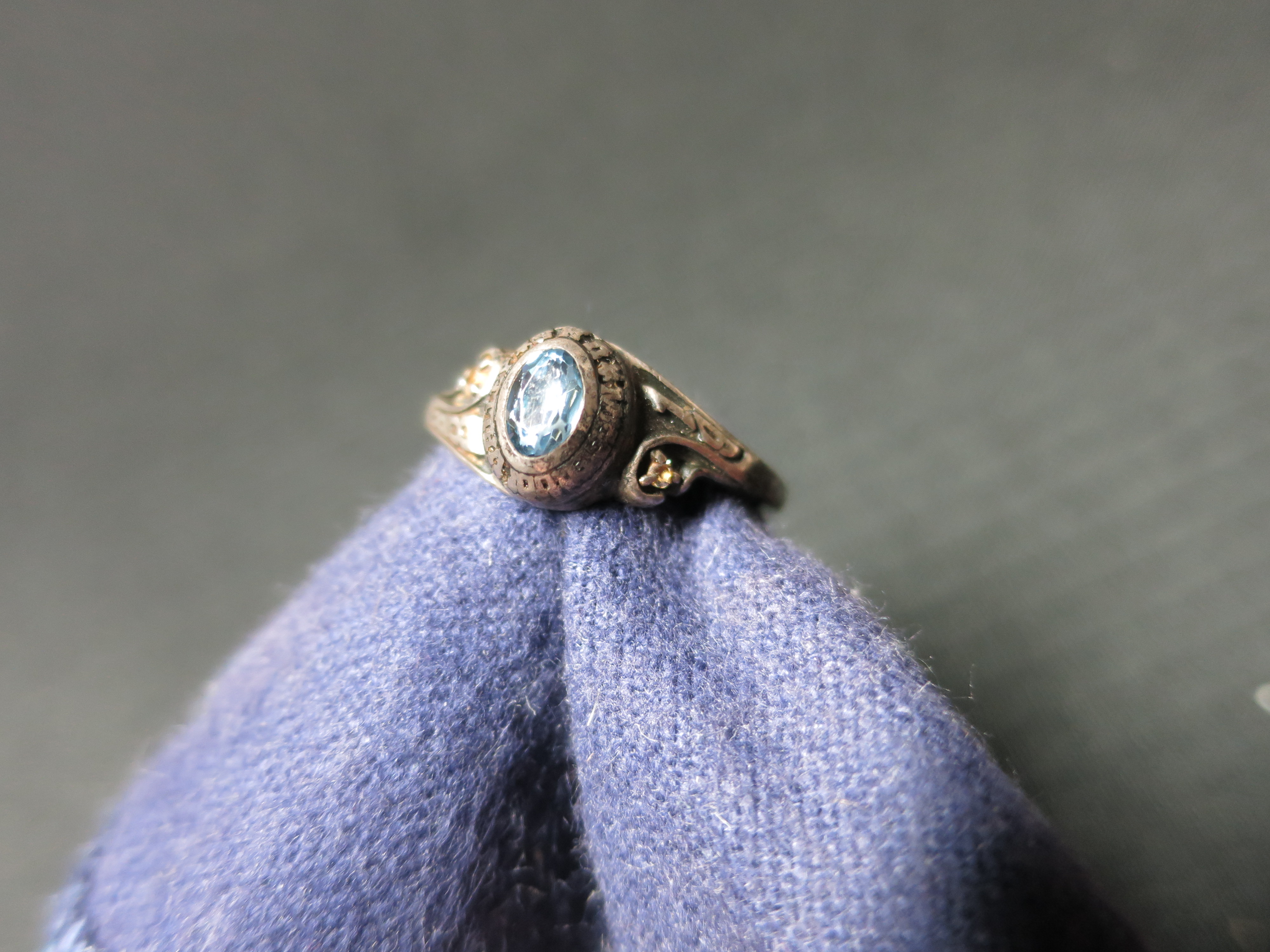 Missisquoi Valley Class Ring KAA Jostens 9 1/2