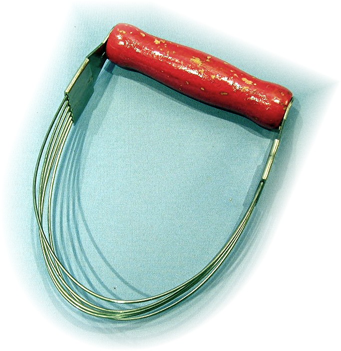 Vintage Androck Pastry Blender - Red Handle