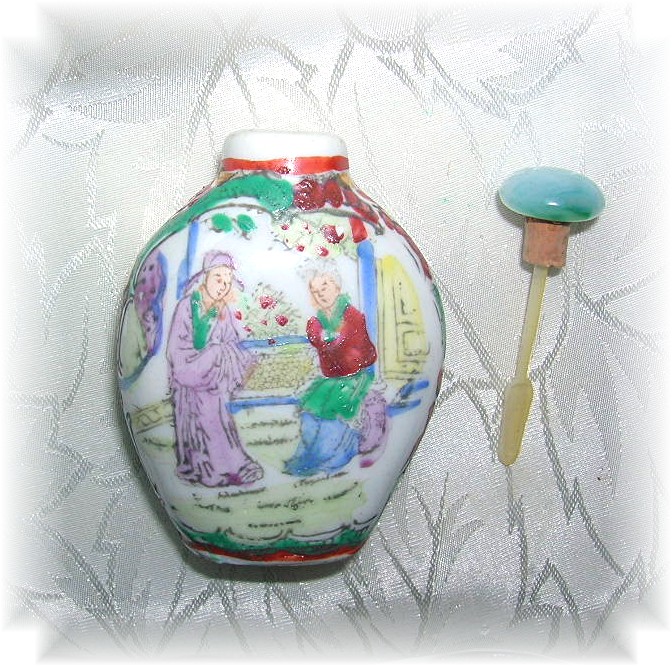 Hand Painted Snuff Bottle