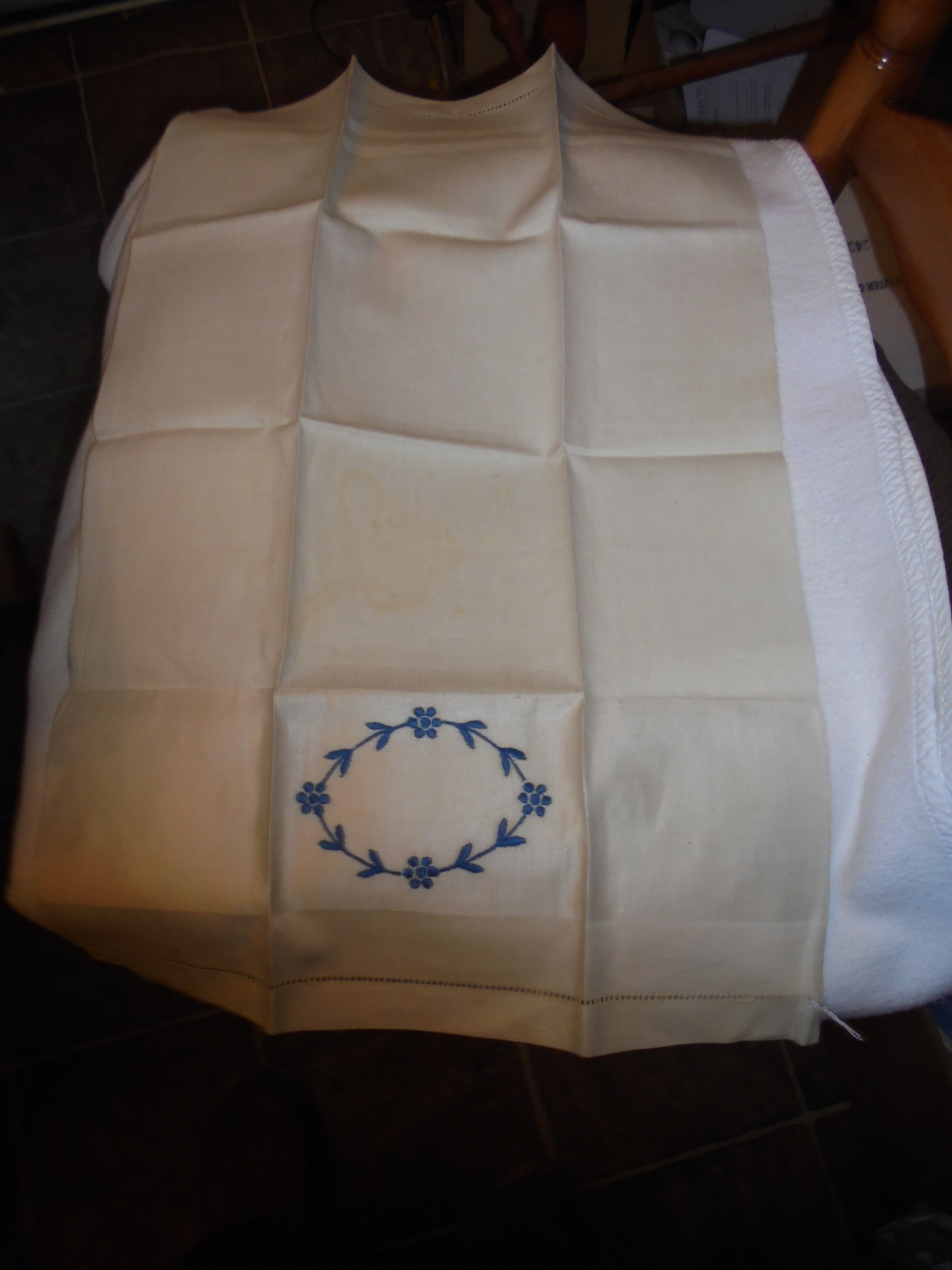 Linen Floral Embroidered Hand or Tea Towel