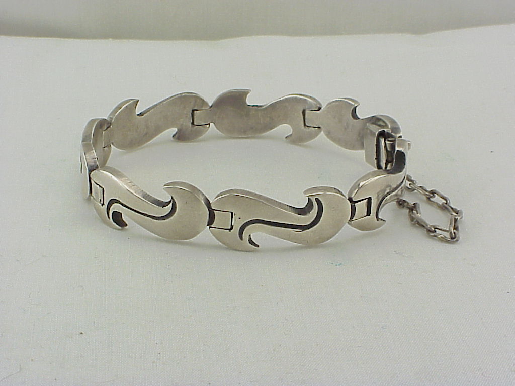 Los Ballesteros Taxco Mexico Sterling Silver Swirl Link Bracelet