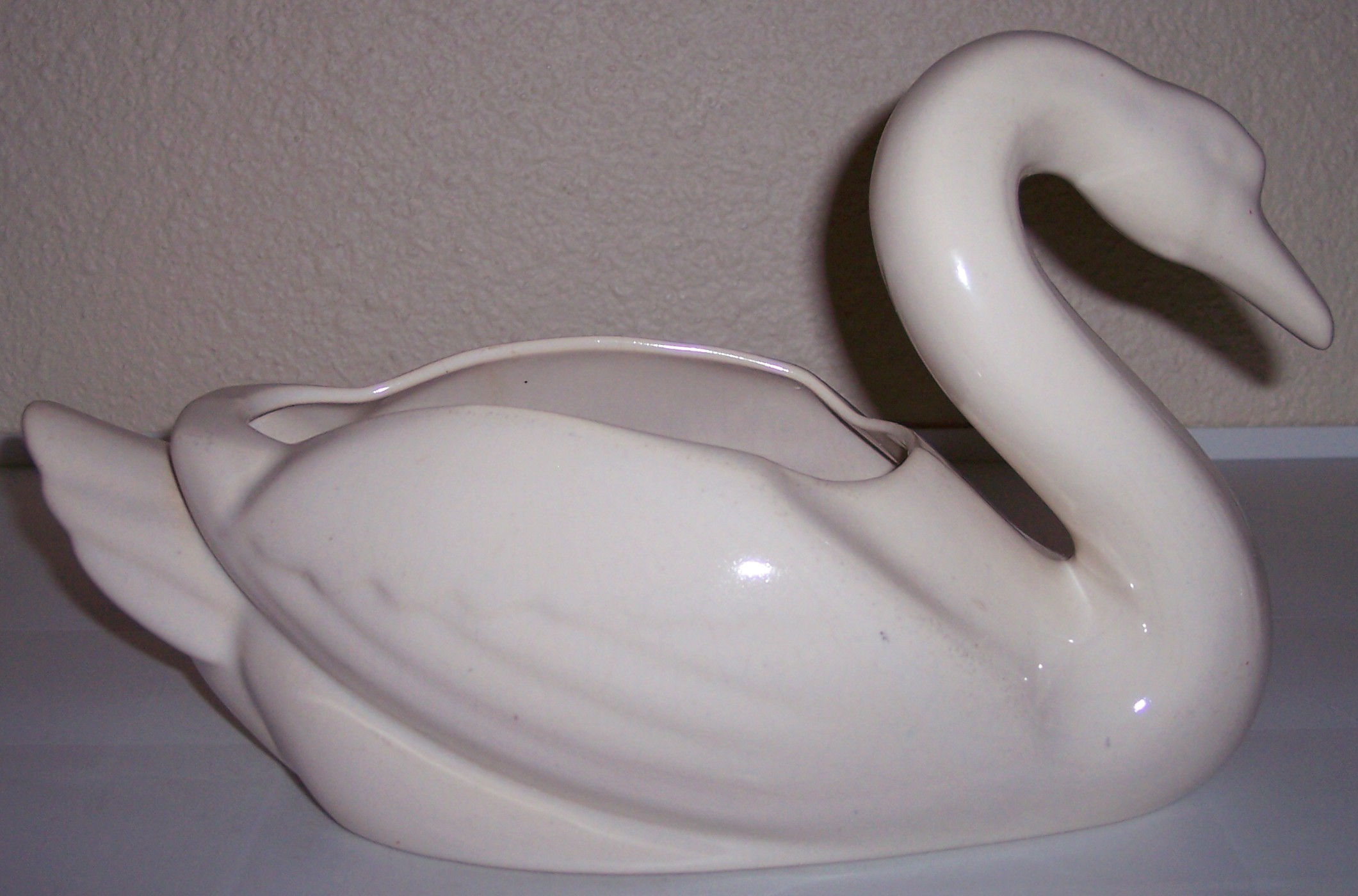 Bauer Pottery Cal Art Large Gloss White Swan Planter