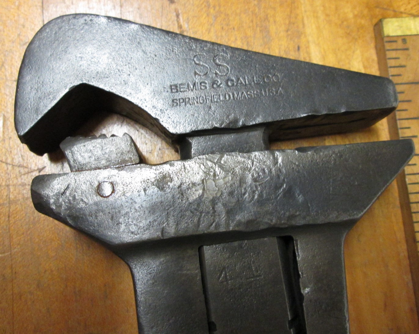 Bemis Call Combination Wrench Nut/Pipe 15 IN