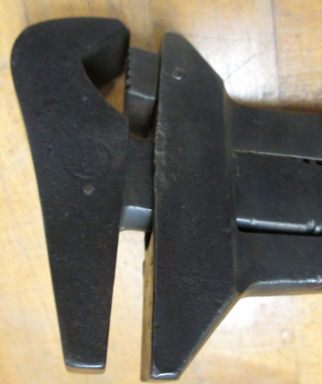 Bemis Call Combination Wrench Nut/Pipe 15 IN