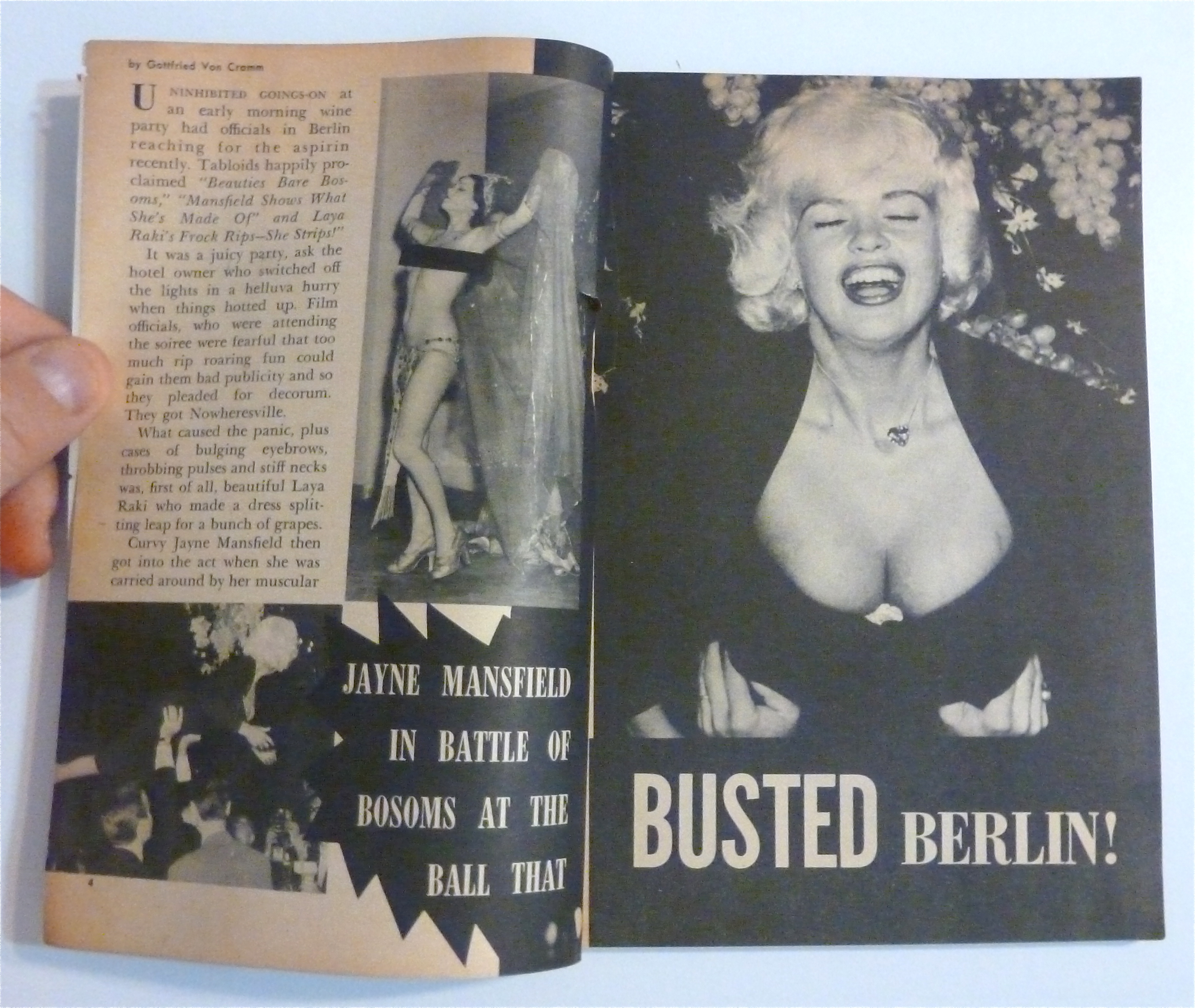 Photo Life Magazine - March 1962 - Jayne Mansfield