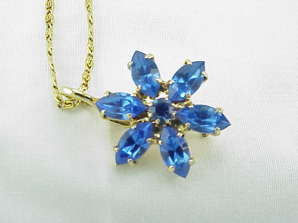 Blue Rhinestone Flower Combination Brooch Or Pendant Necklace