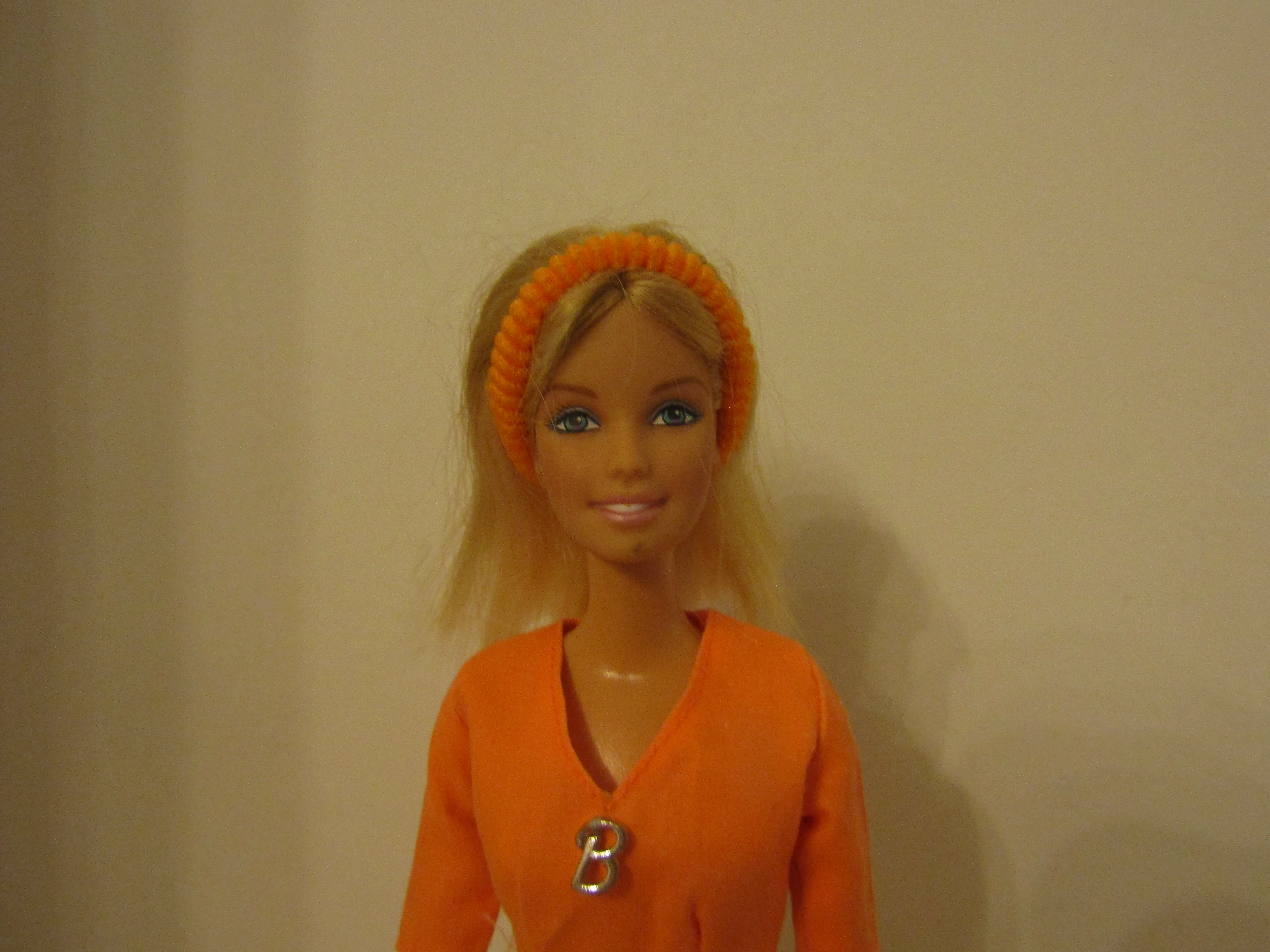 Vintage 1998/1999 Fashion Doll China 1