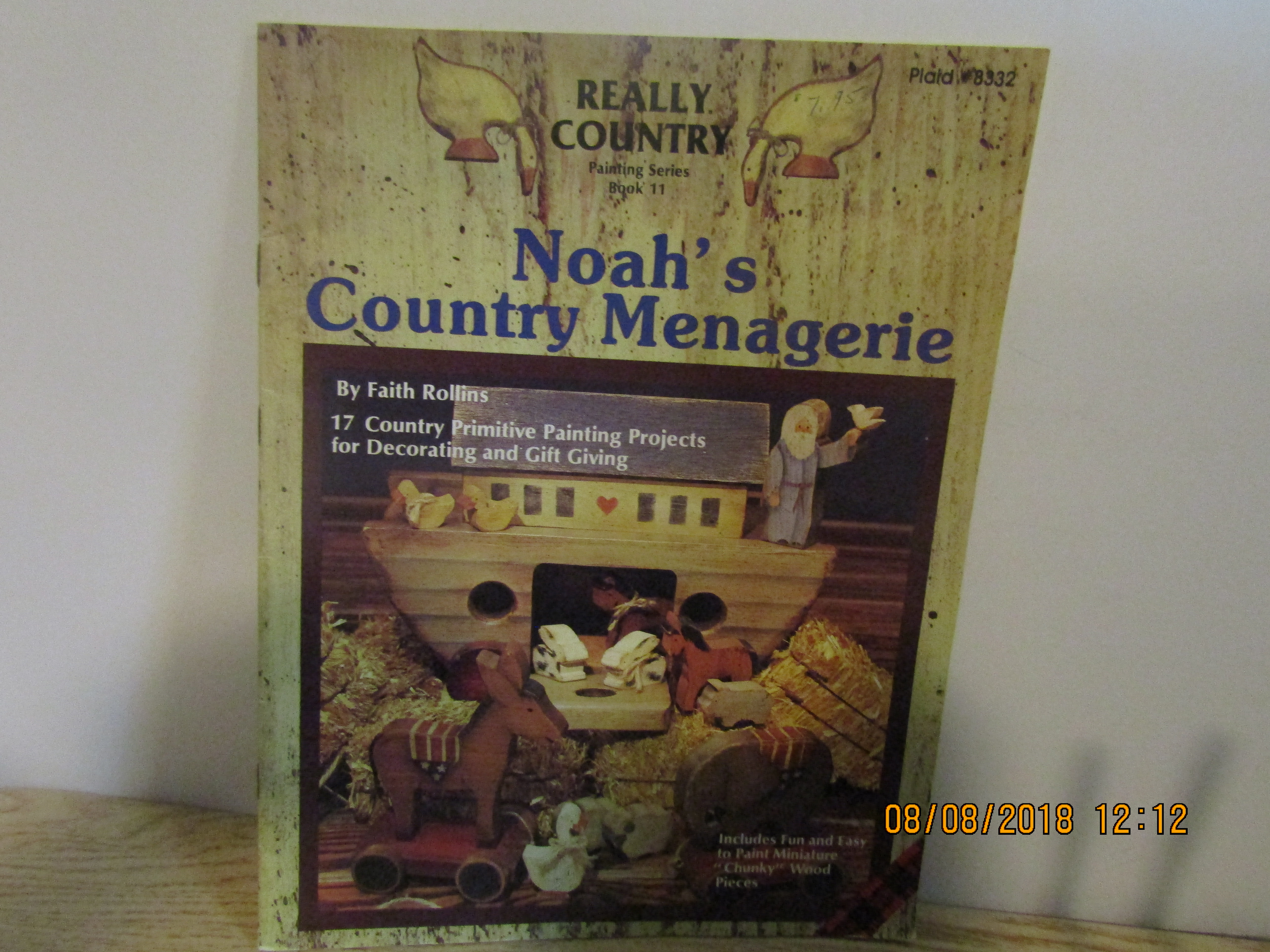 Plaid Book Noah's  Country Menagerie #8332