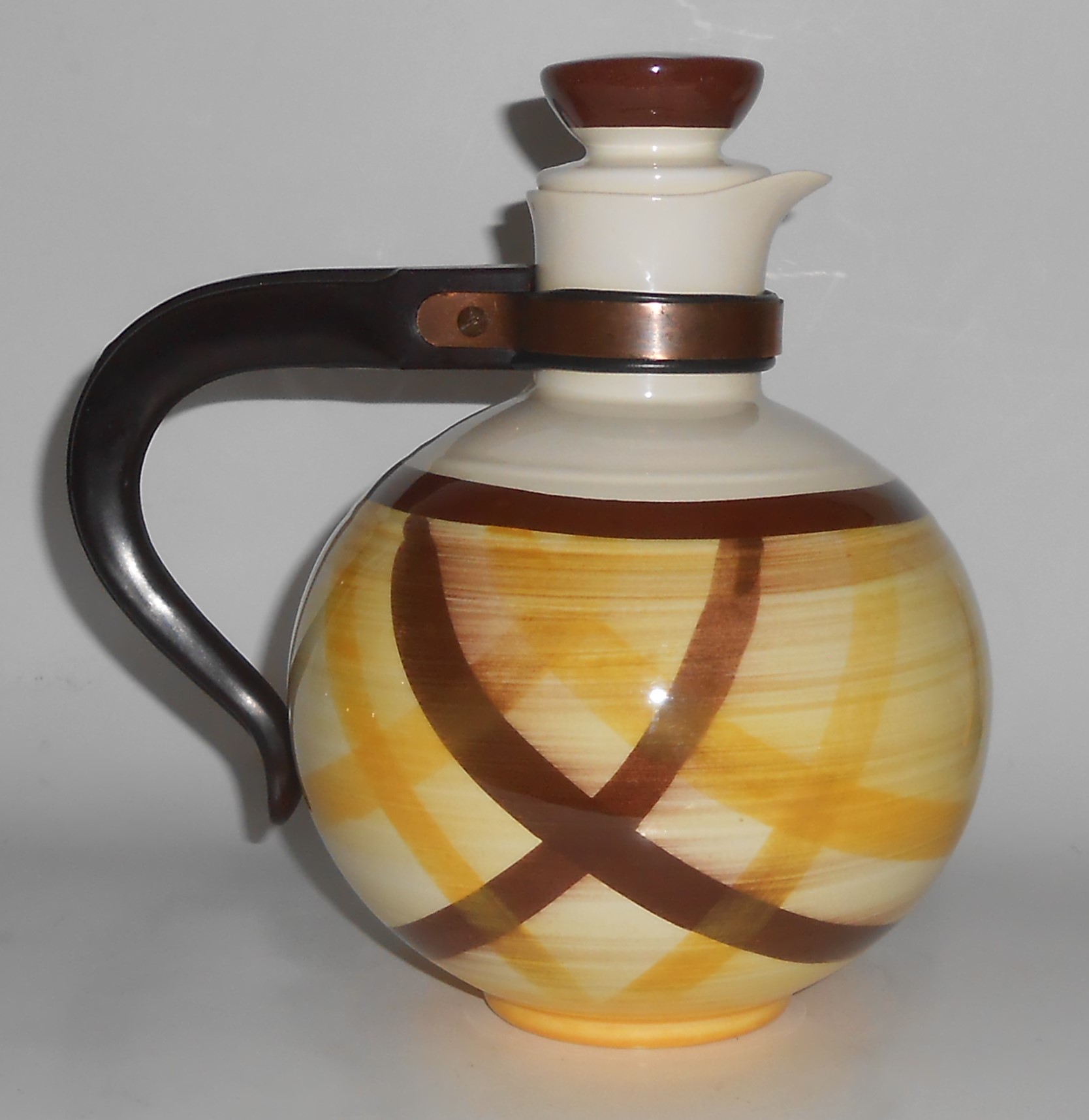 Vernon Kilns Pottery Organdie Carafe w/Cap