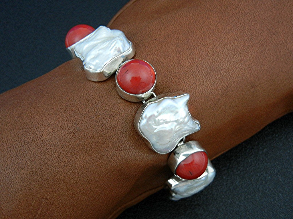 Bracelet Sterling Silver Coral Pearl Toggle Clasp