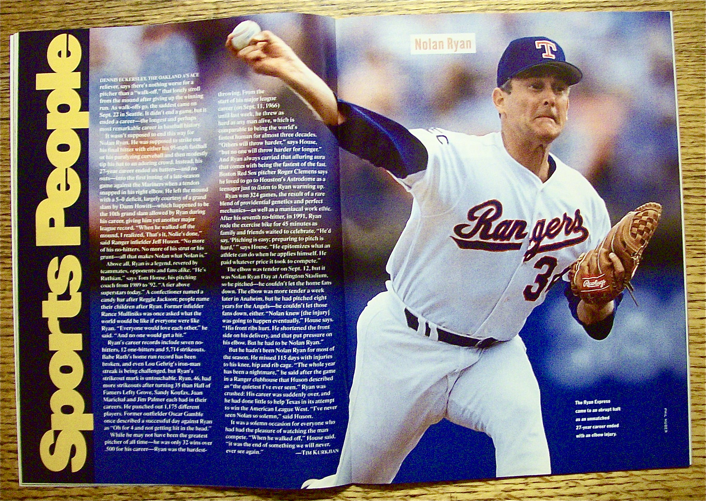 Sports Illustrated Magazine-October 4, 1993-B. Esiason