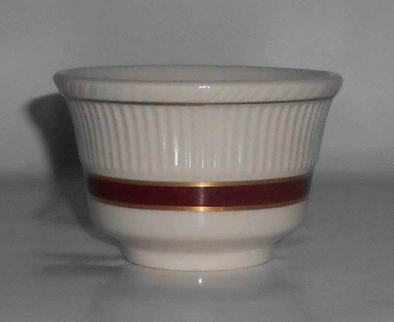 Shenango Restaurant Ware China Maroon w/Gold Bands Custard Cup