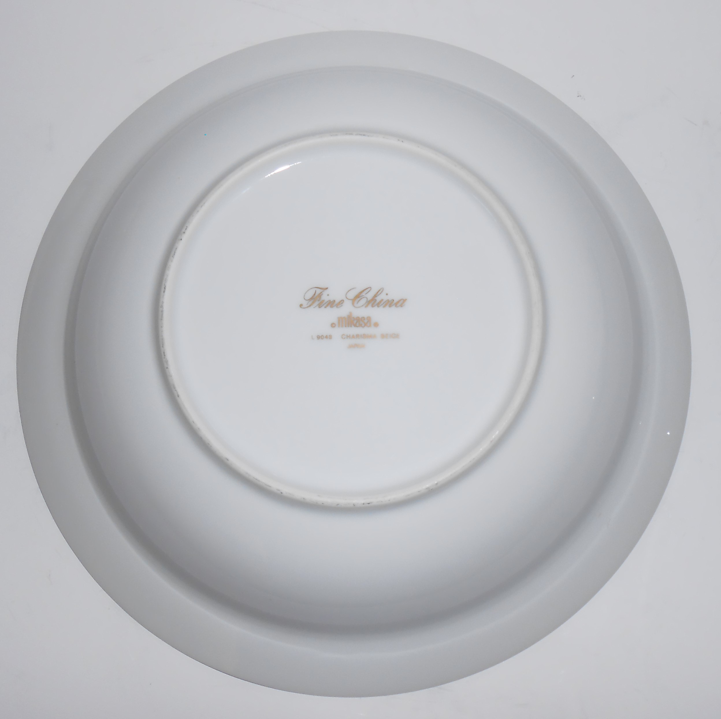 Mikasa Fine China Beige Charisma Vegetable Bowl