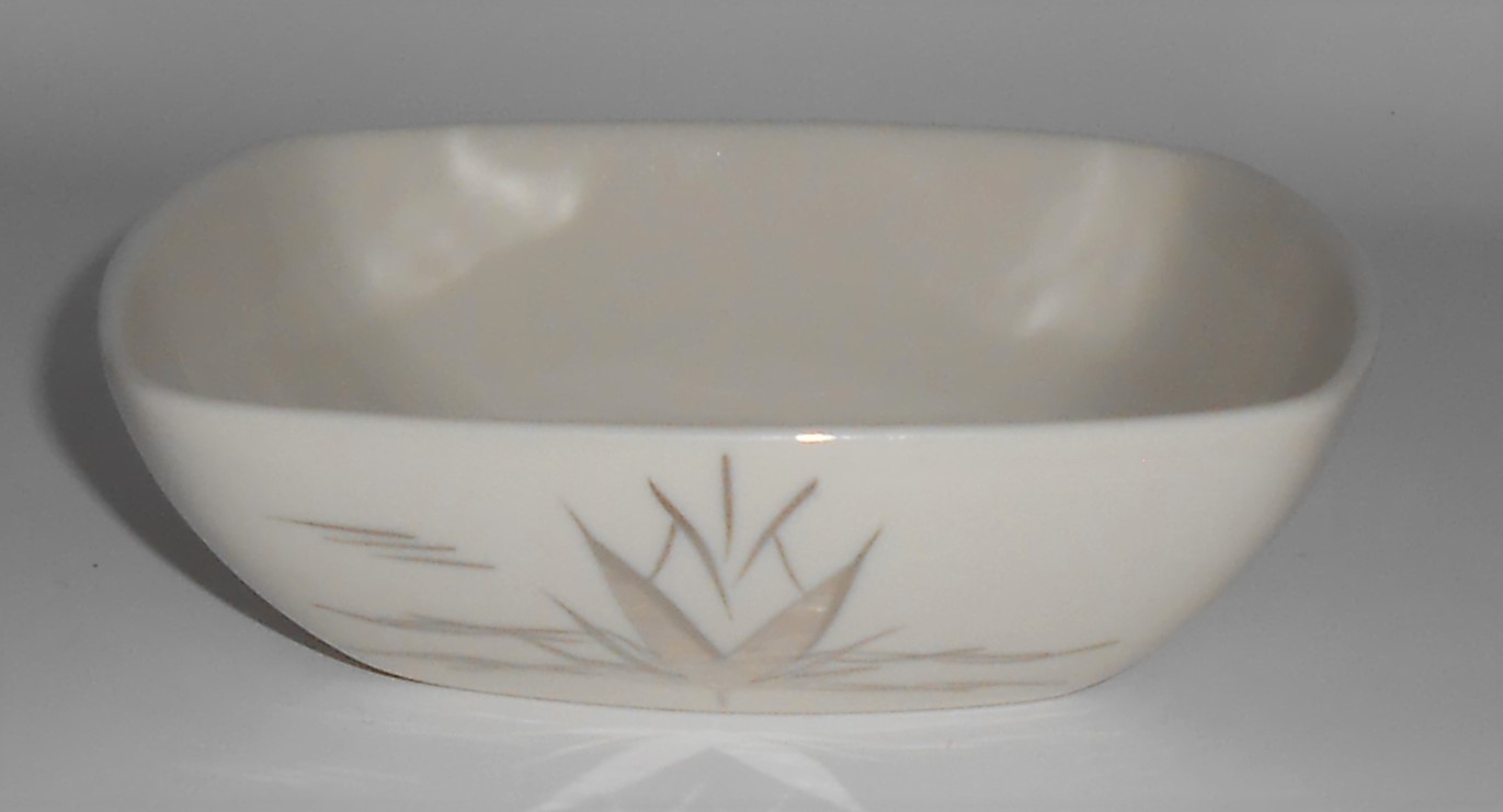 Crestwood China Company Silver Dawn Fruit Bowl