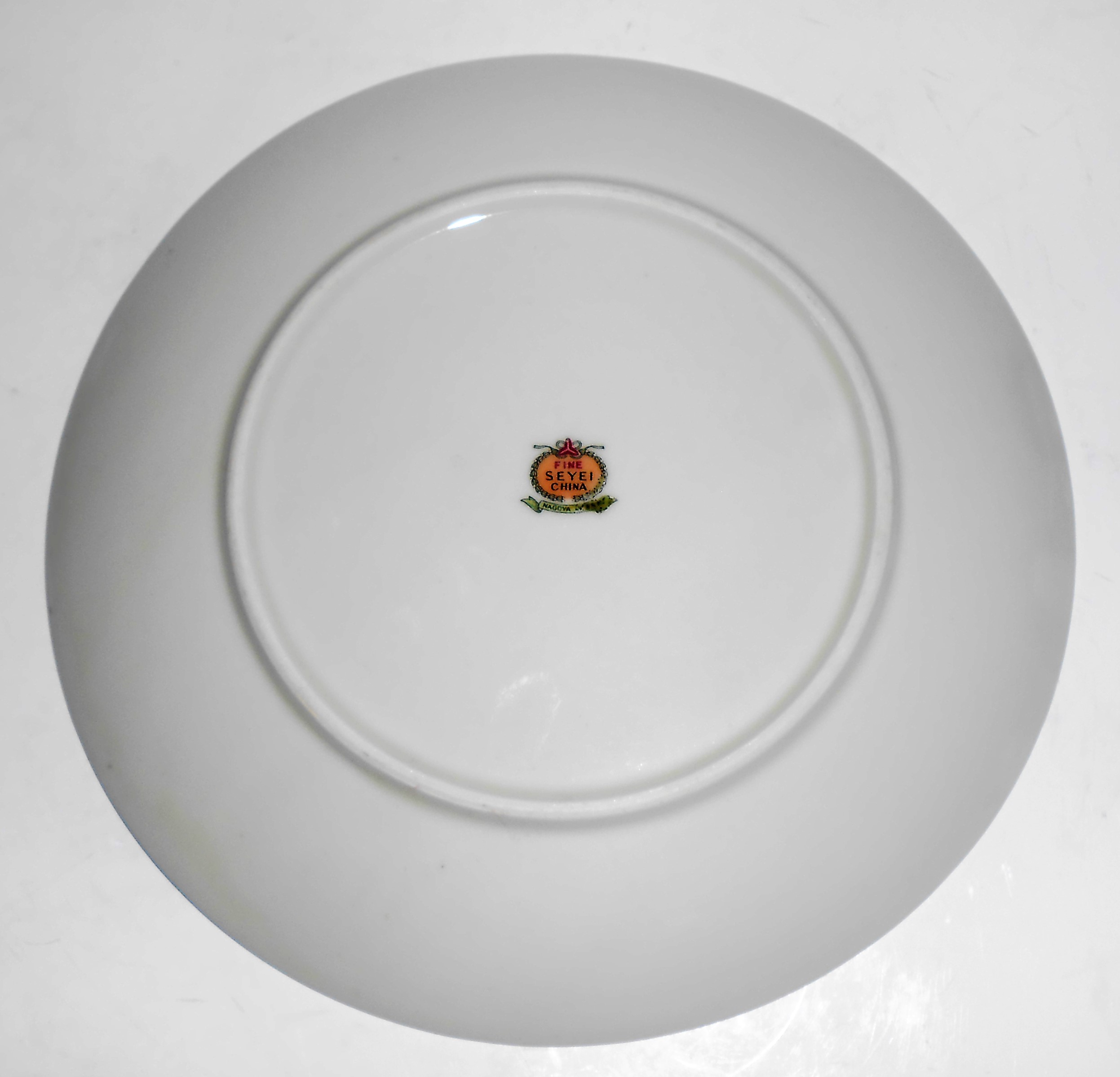 Seyei Porcelain China Textured Bamboo Celadon Salad Pl