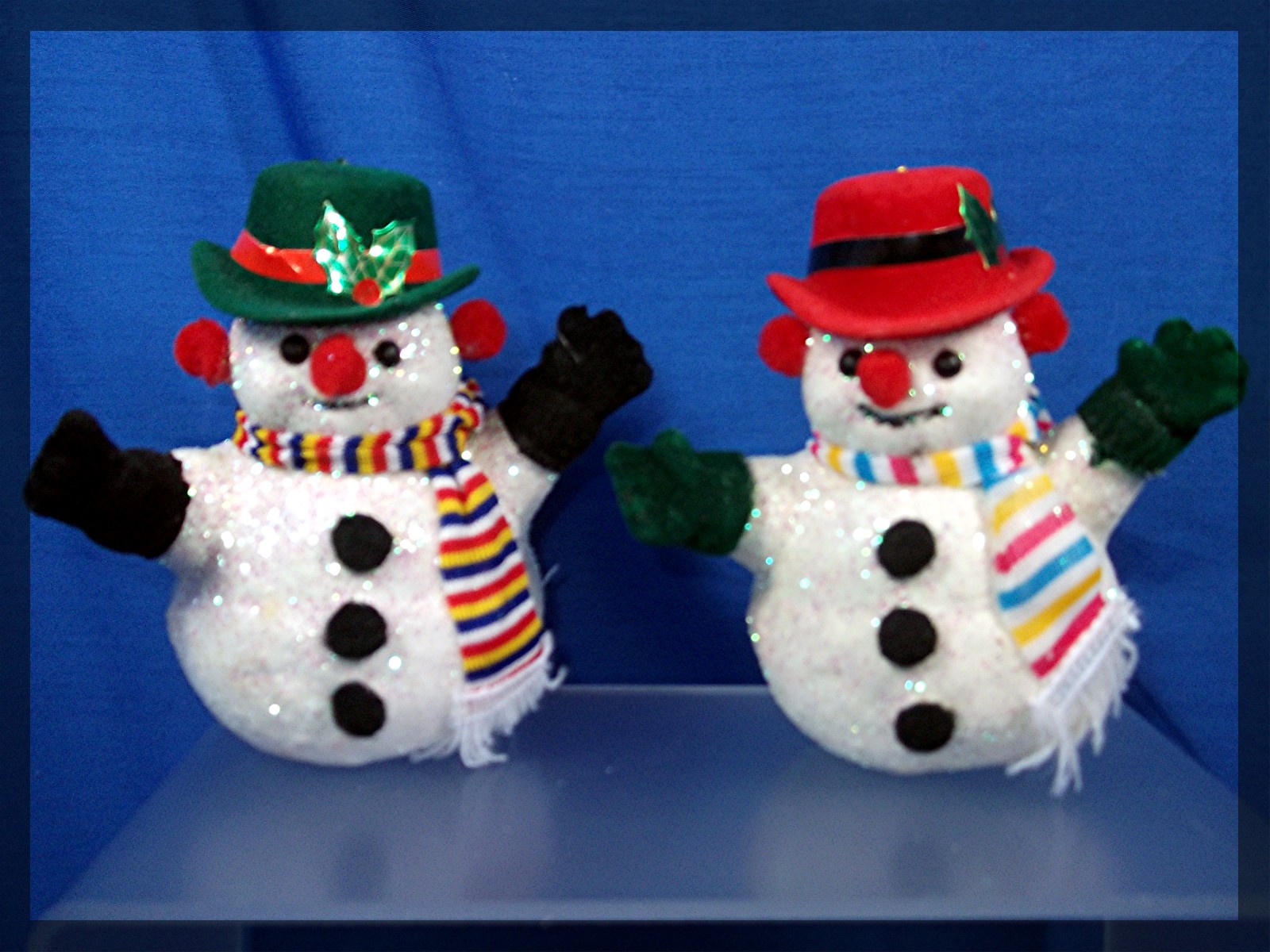 Christmas ornaments pair of Snowmen ...
