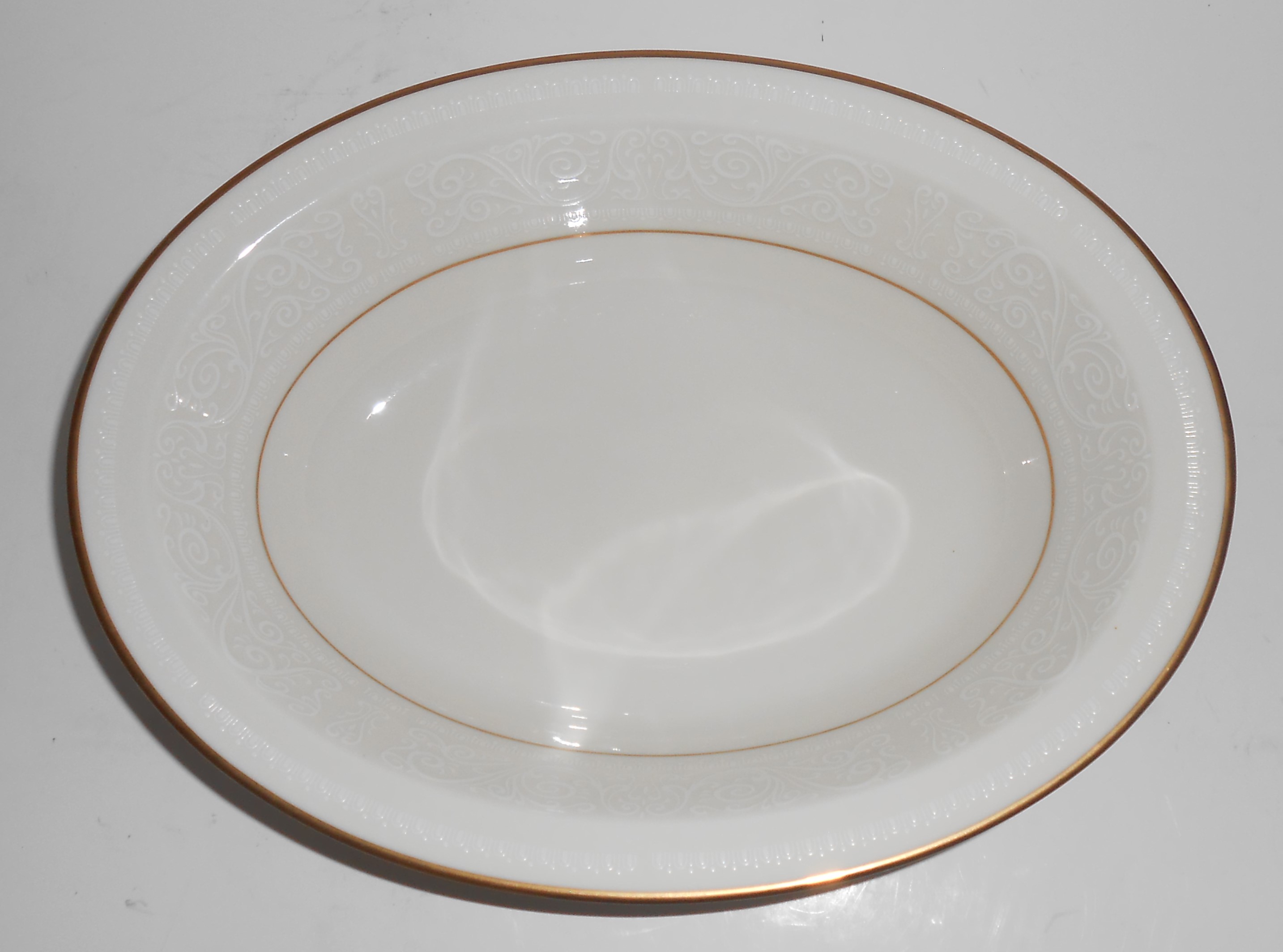 Noritake China Porcelain Tulane Vegetable Bowl w/Gold