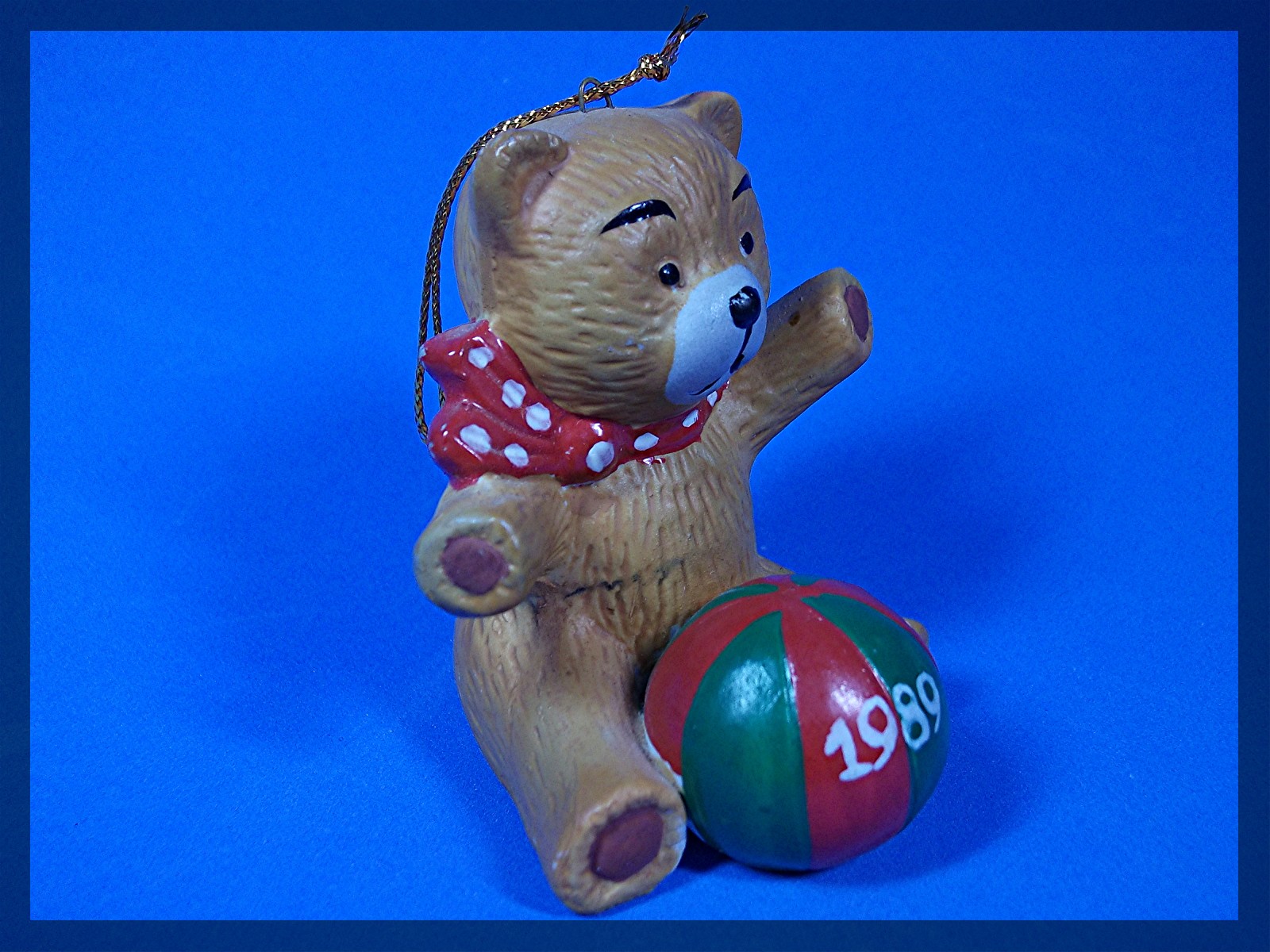Christmas tree ornament - ceramic Teddy Bear with ball
