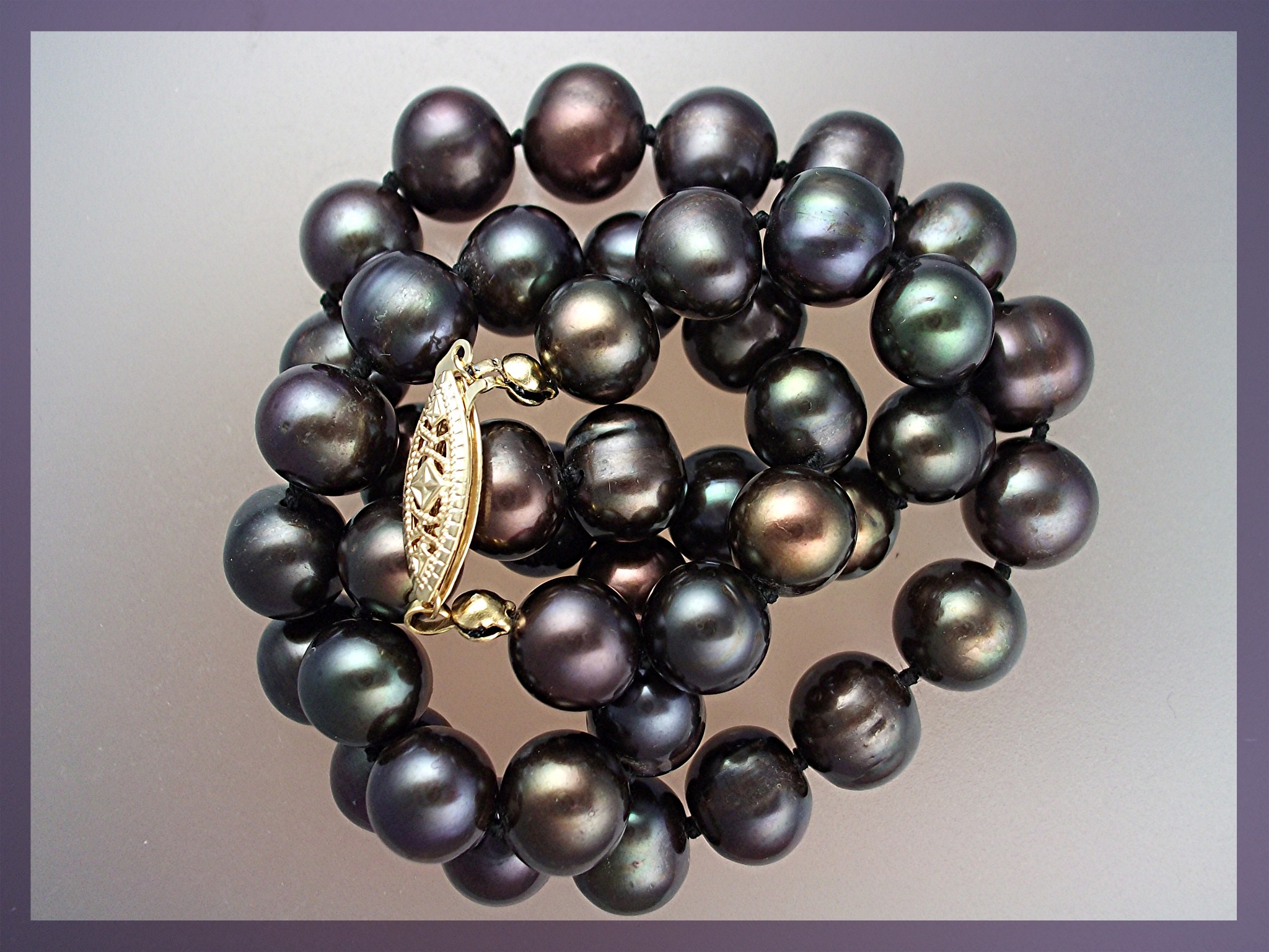Necklace Freshwater Hand Knotted Black Pearls 10mm