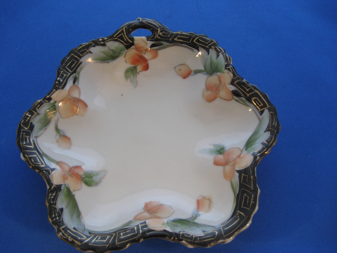 Noritake or Nippon Style Bowl