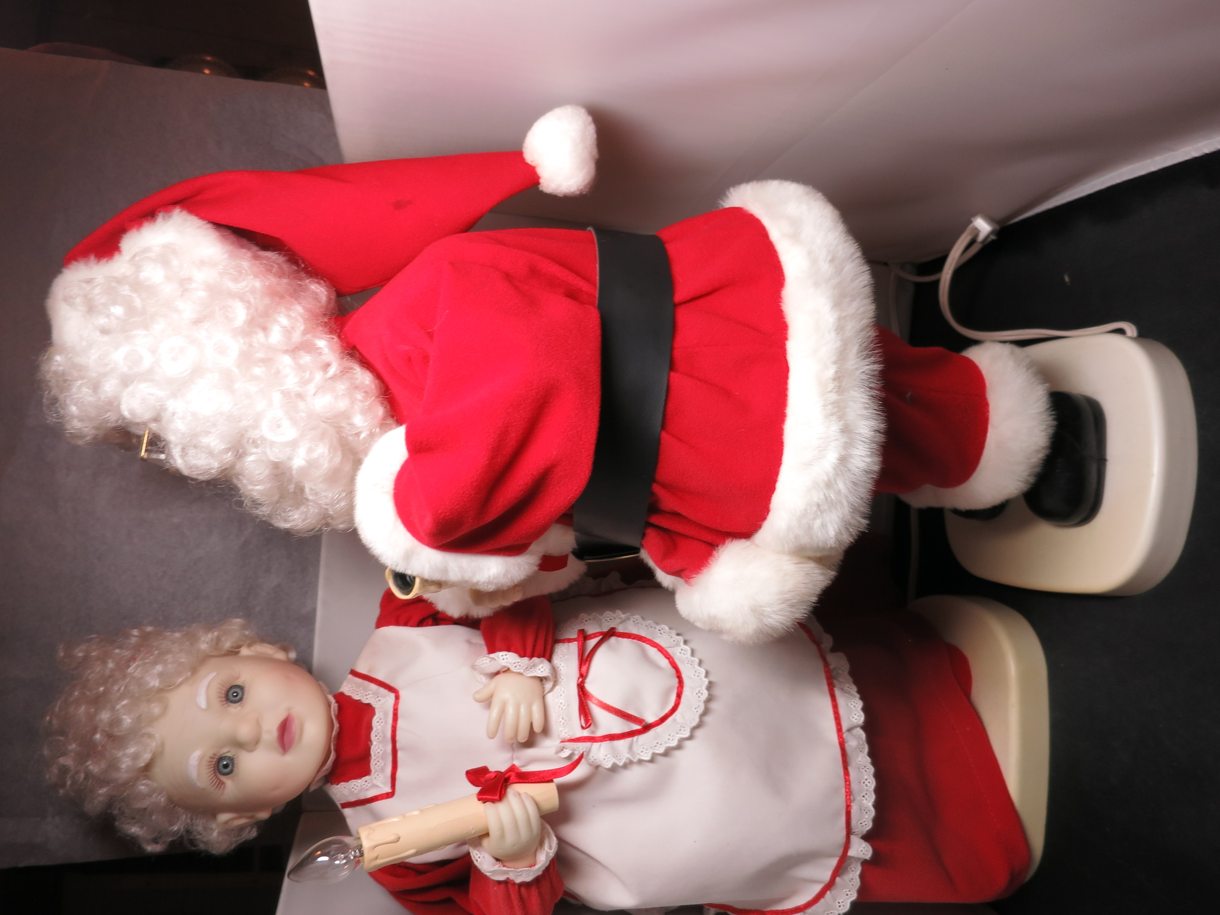 Santa's Best Animated Lighted Santa & Mrs. Claus