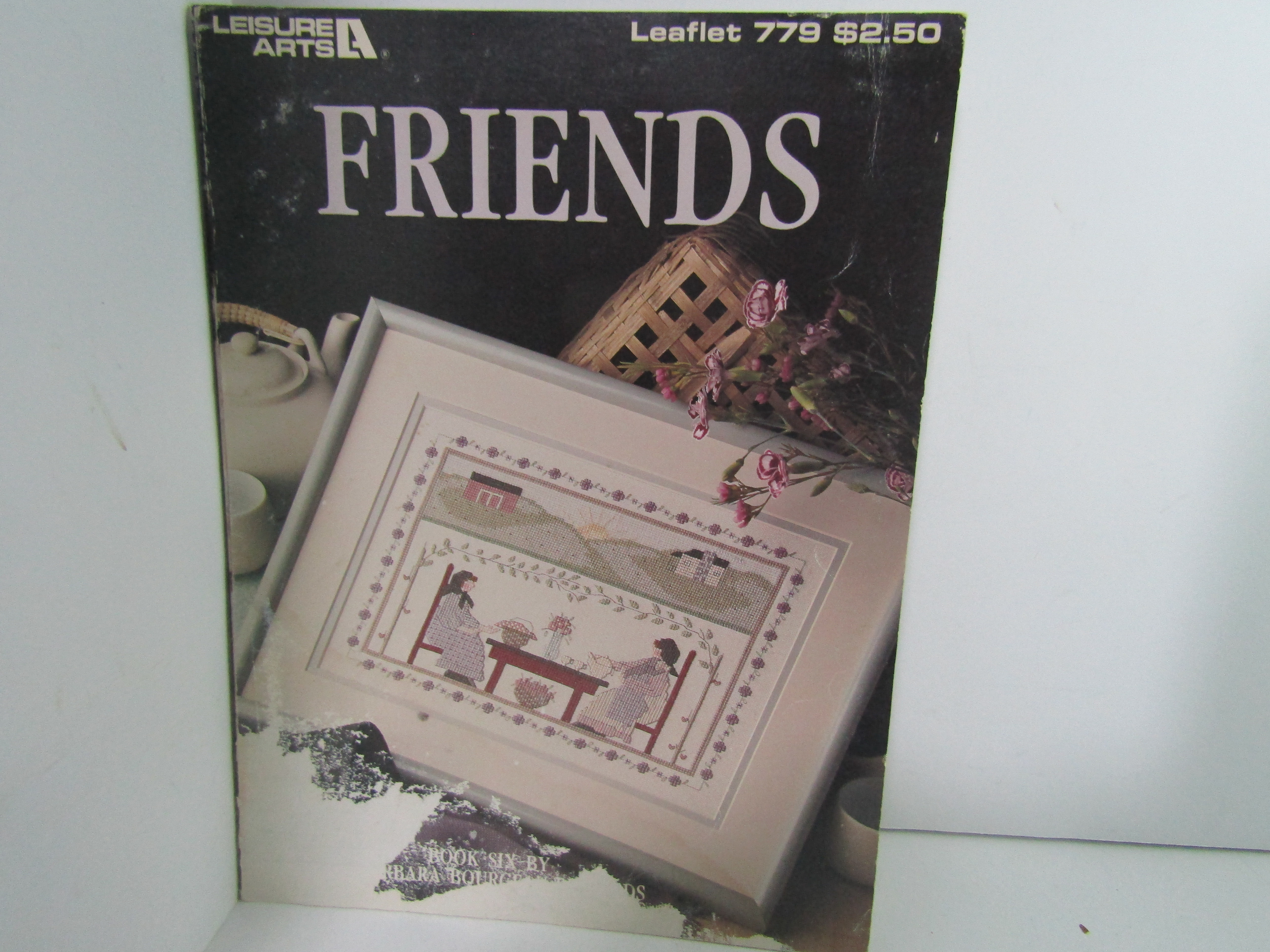 Leisure Arts Friends #779