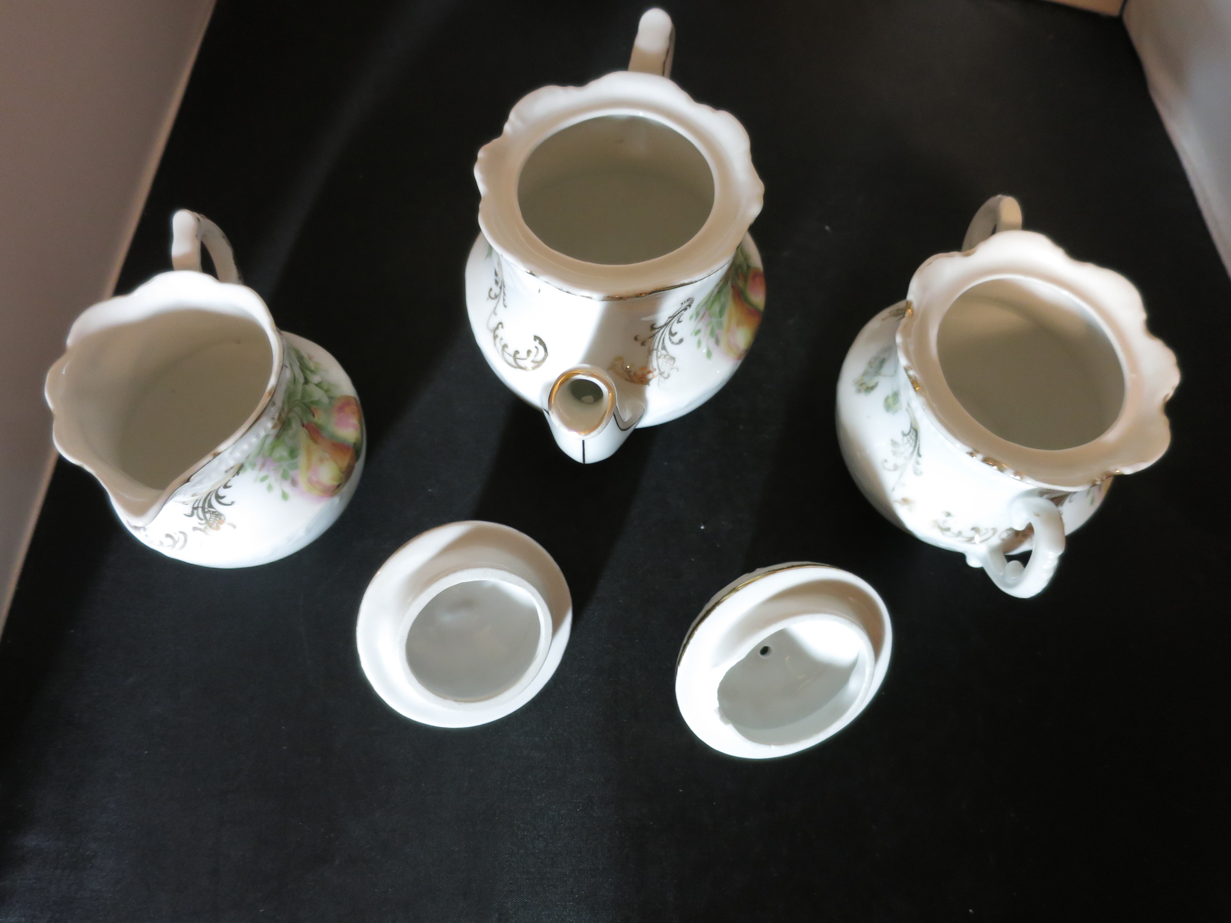 PM Bavaria Porzellanfabrik Moschendorf Teaset Pear Fruit Motif