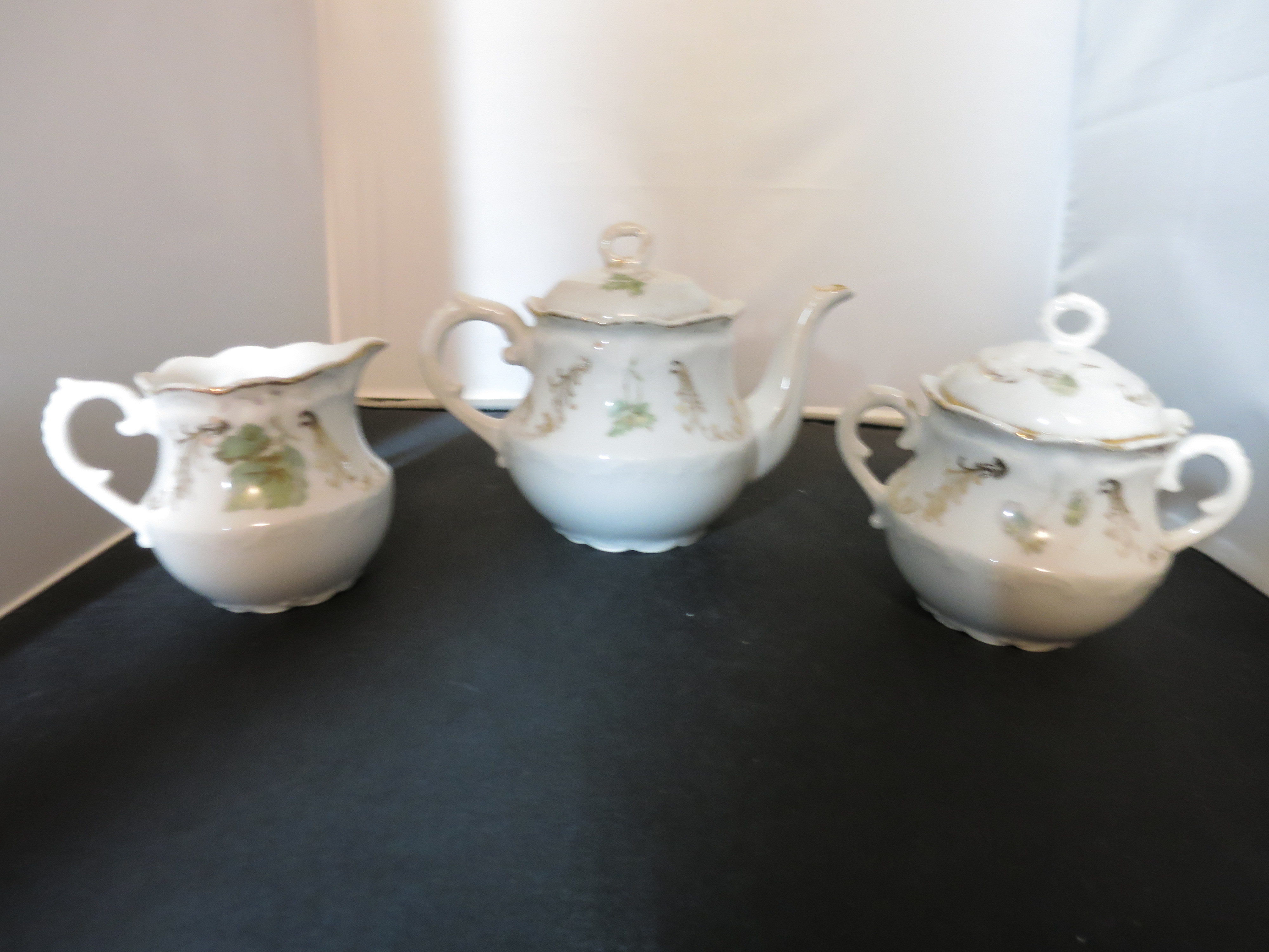 PM Bavaria Porzellanfabrik Moschendorf Teaset Pear Fruit Motif