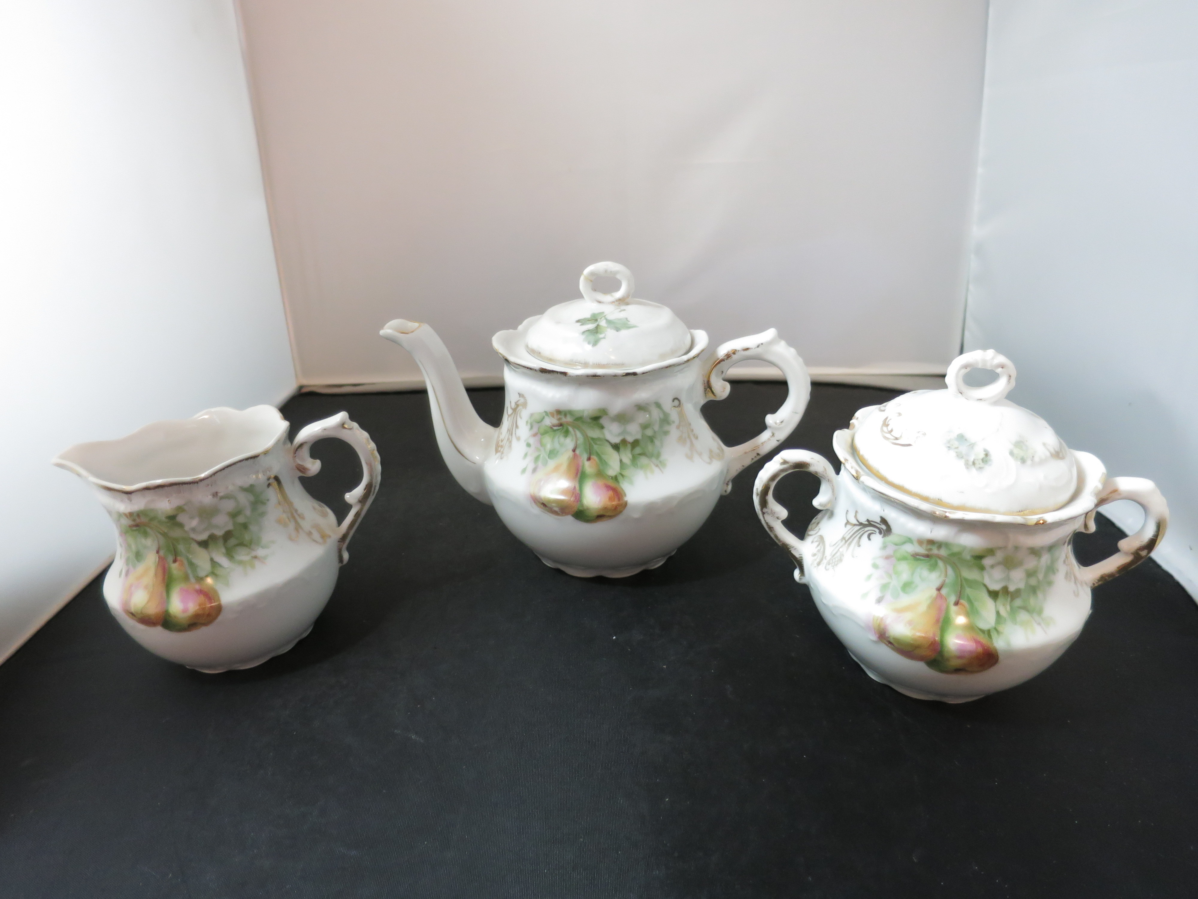 PM Bavaria Porzellanfabrik Moschendorf Teaset Pear Fruit Motif