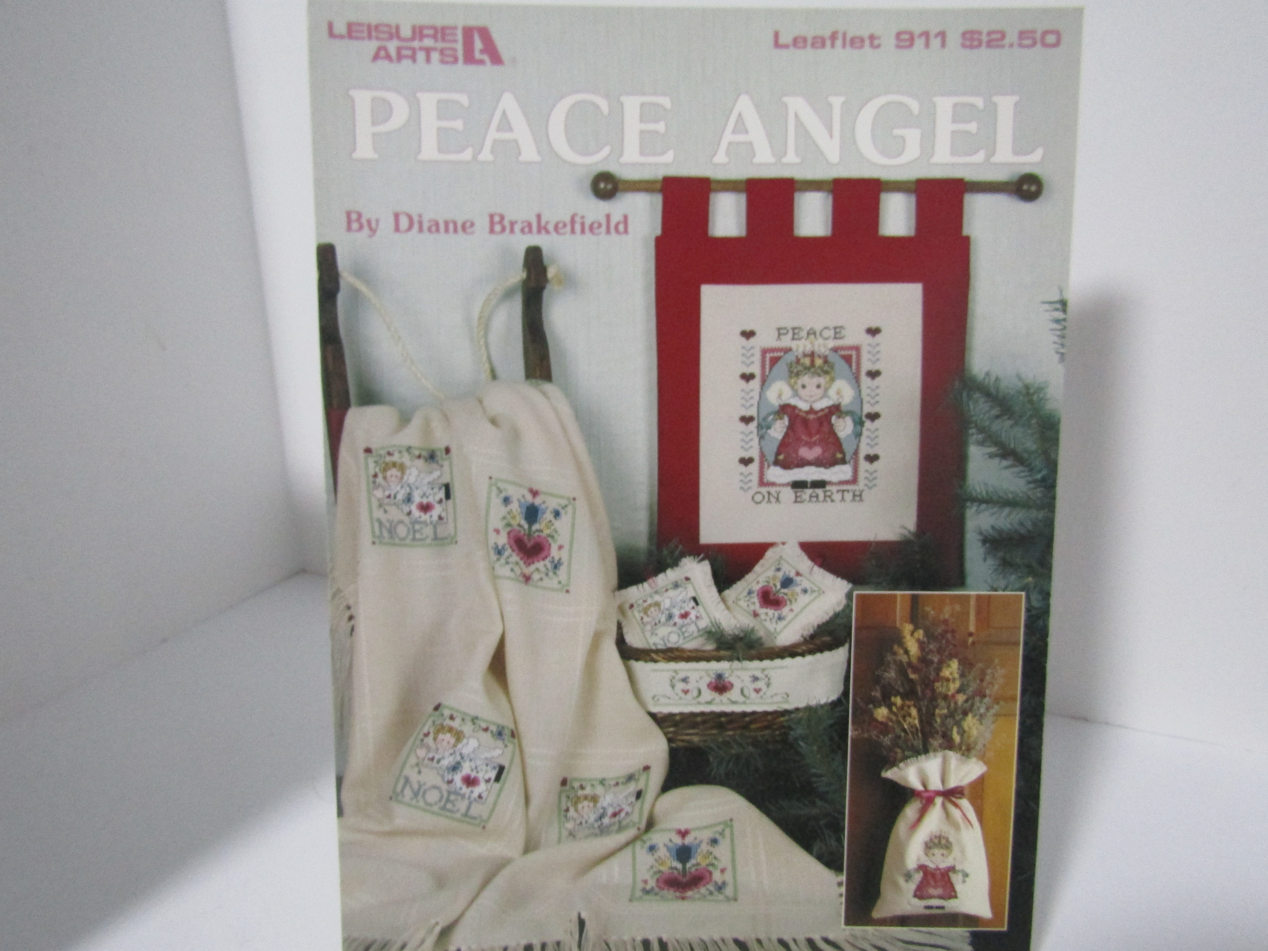 Leisure Arts Peace Angel #911