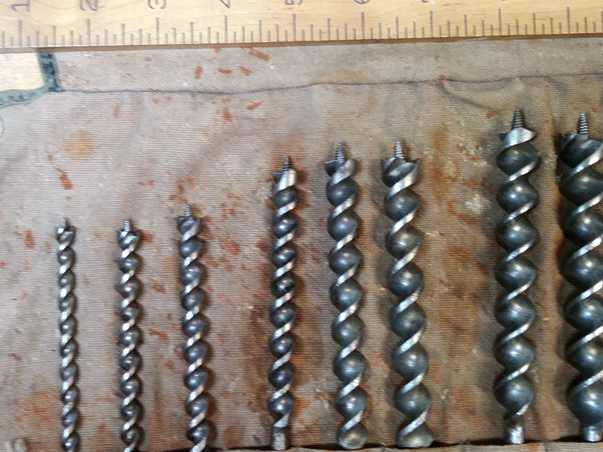 Russell Jennings Wood Auger Bit Set w/Roll