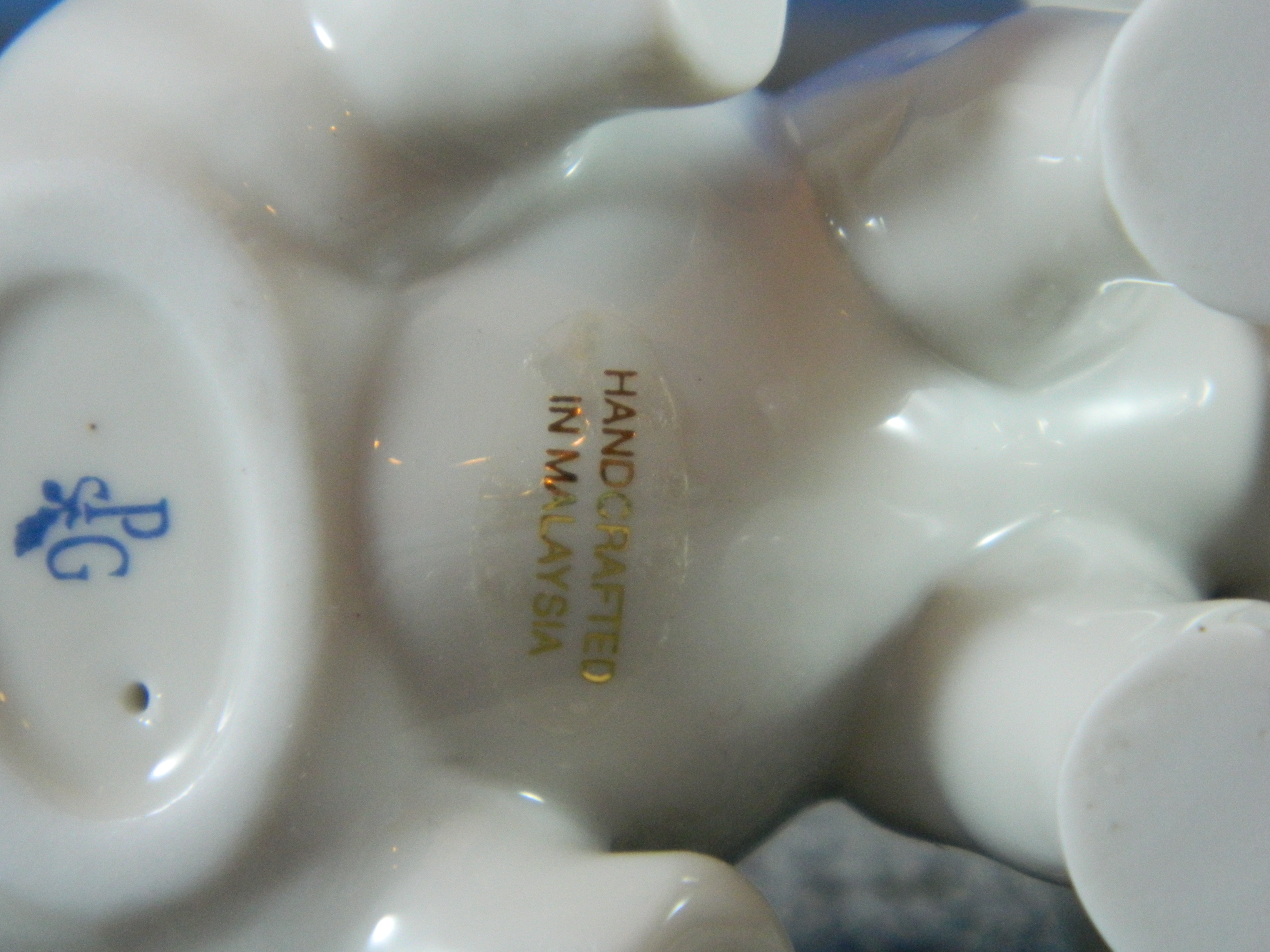 Princeton Gallery Porcelain Sitting White Elephant