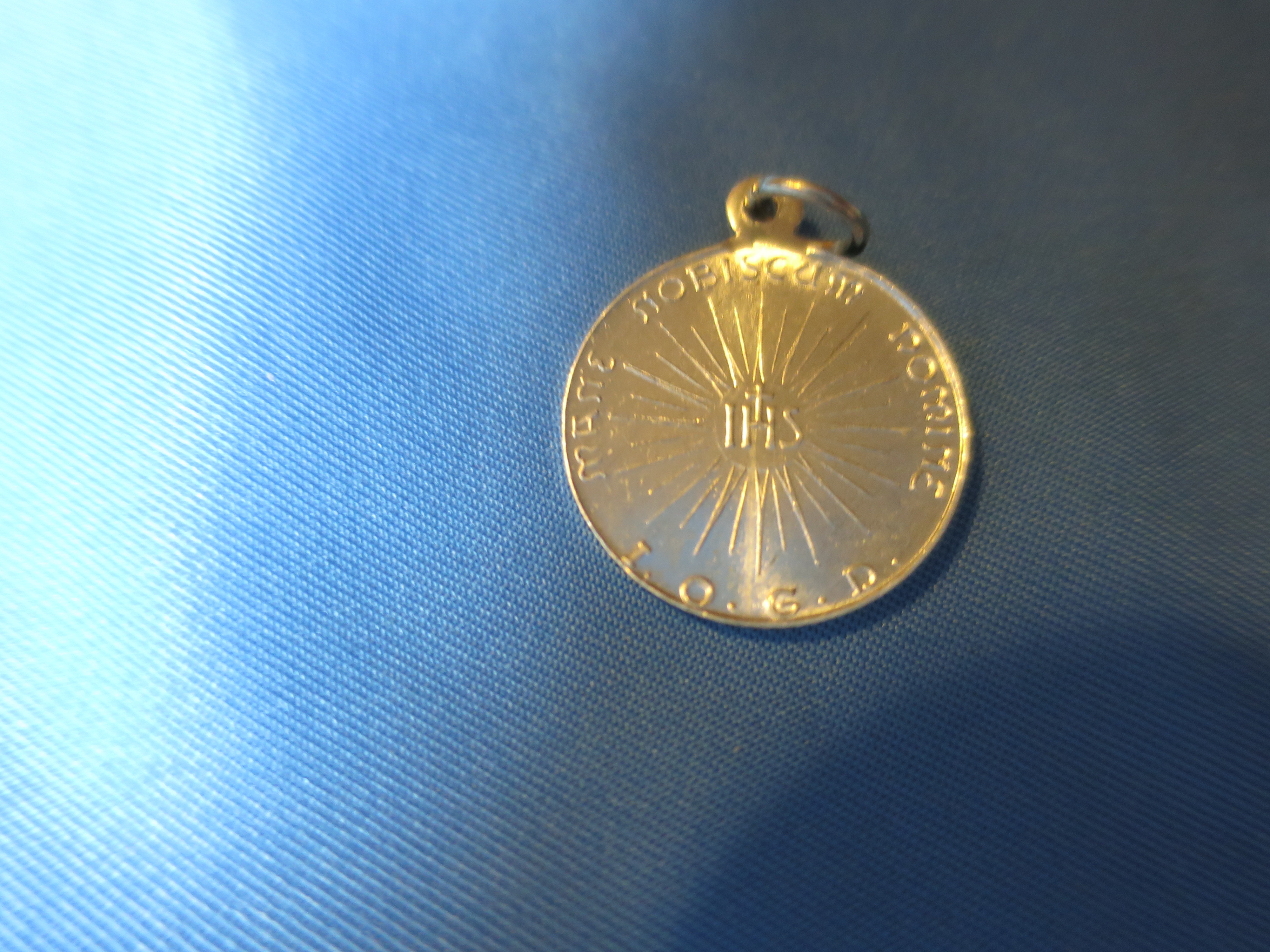 Vintage Medal Holy Face of Jesus in Latin Illumina domino Vultum