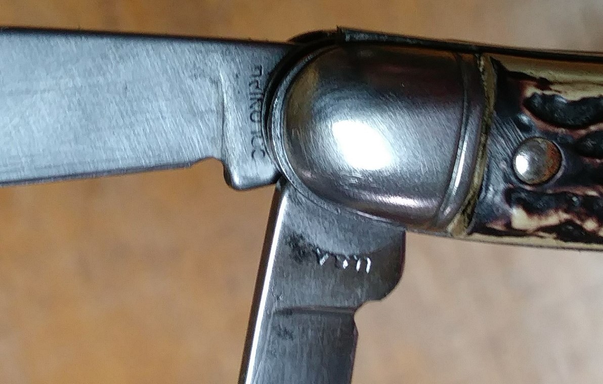 Colonial Pocket Knife 2-Blade Vintage U.S.A.