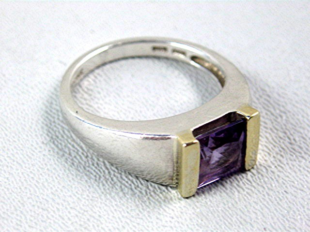 14K Gold Sterling Silver Amethyst Size 8 Hong Kong