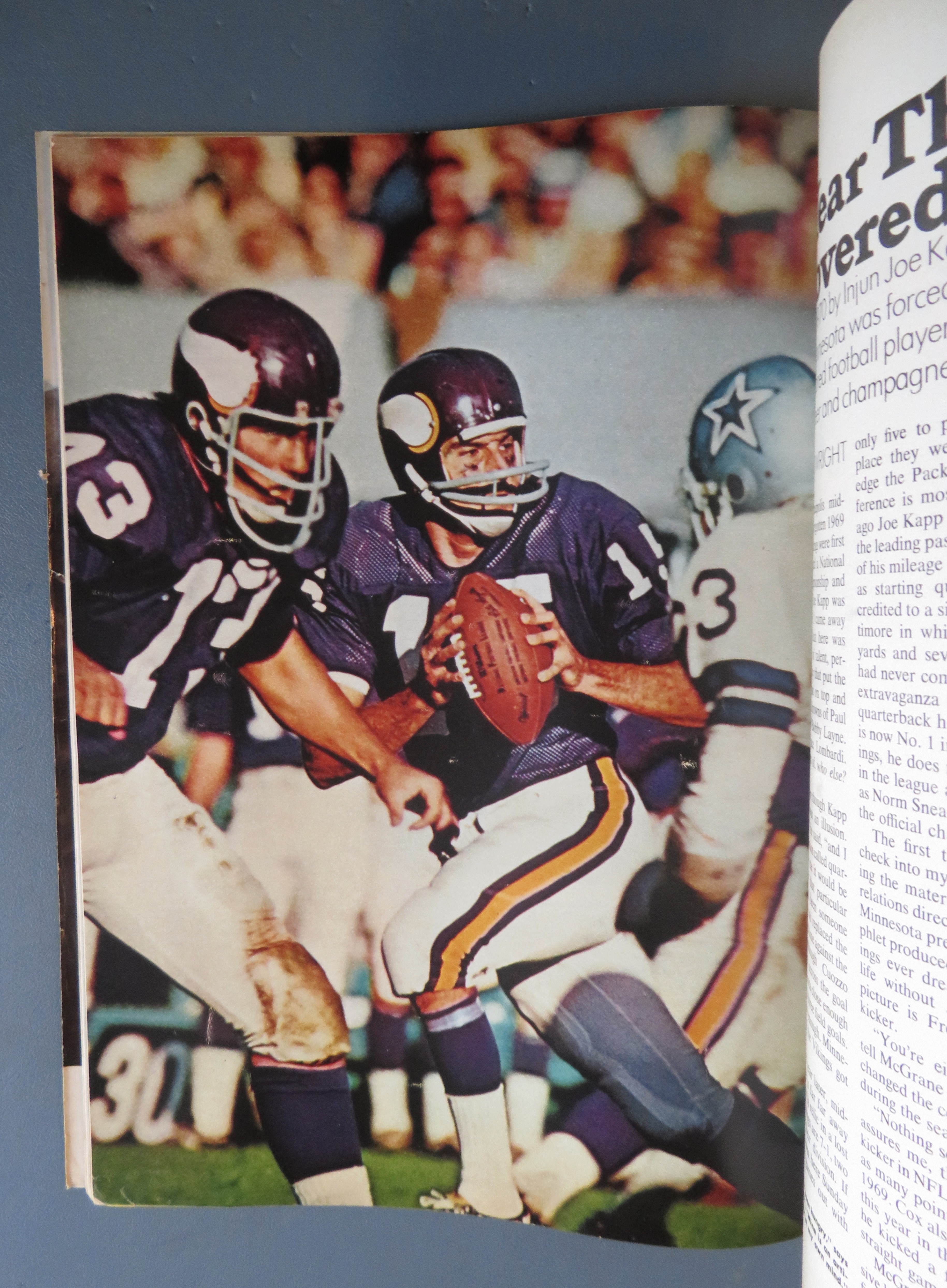 Sport Magazine February 1971 Bobby Orr & Dave Bing