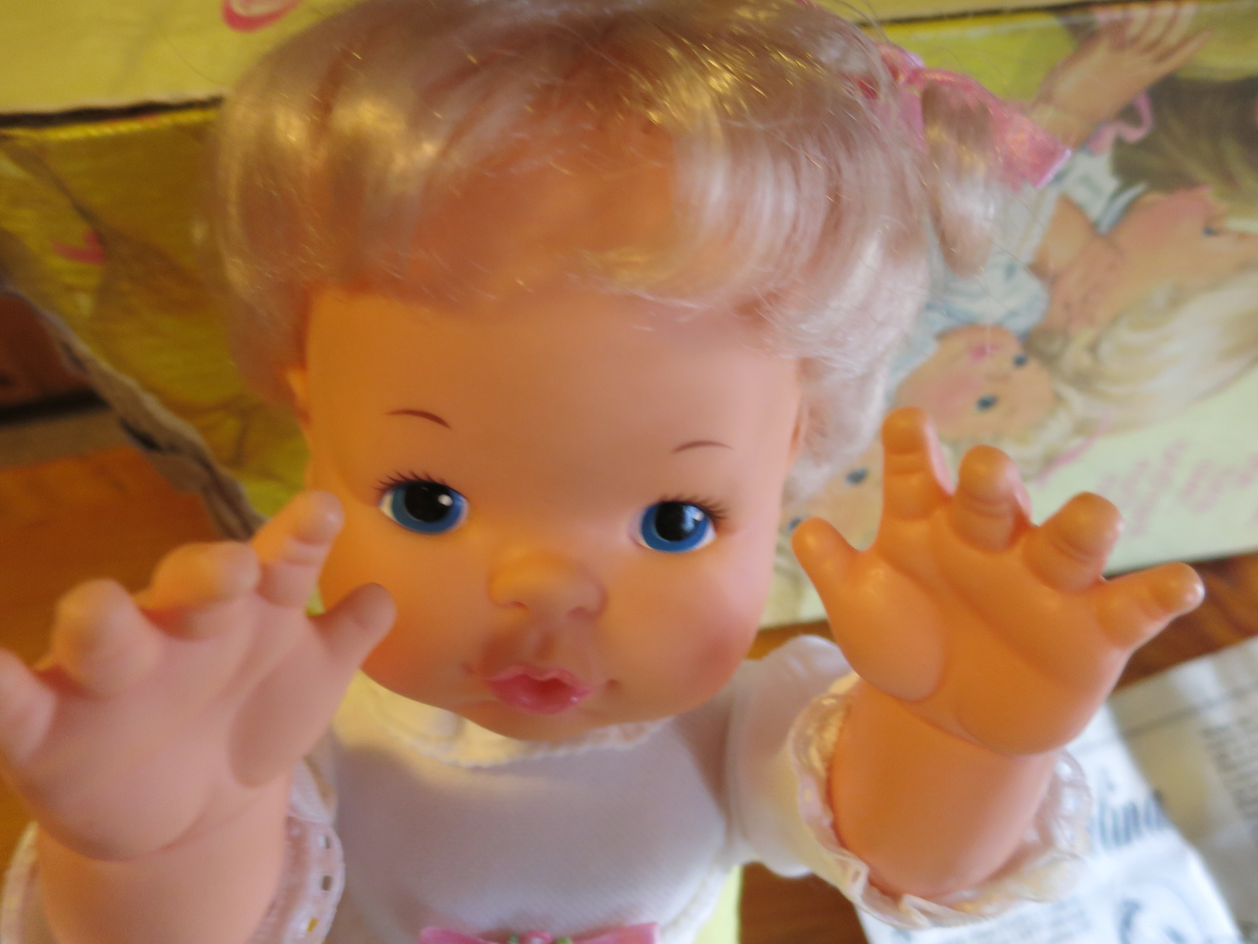 Ideal Doll Wake Up Thumbelina 1976