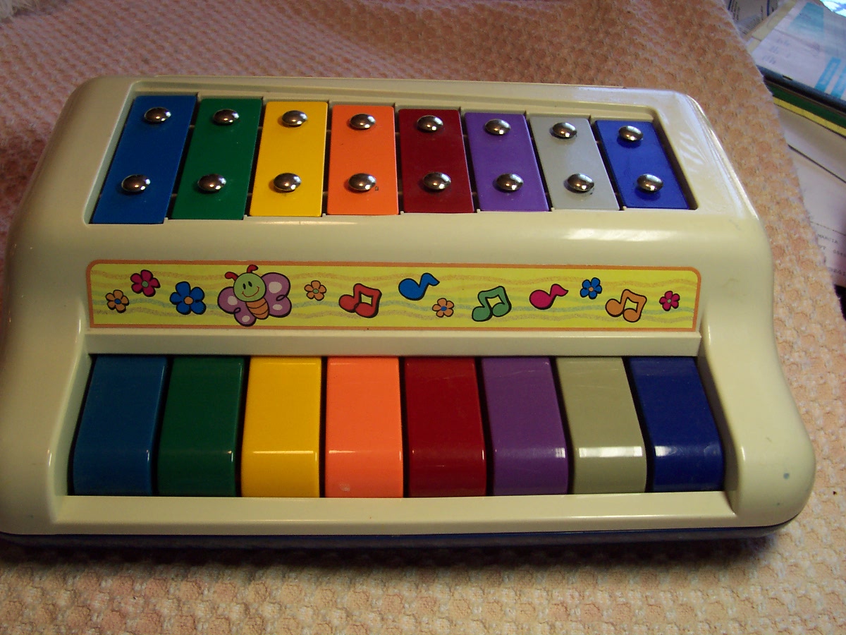 Vintage Musical Toy Xylophone & Keyboard Set