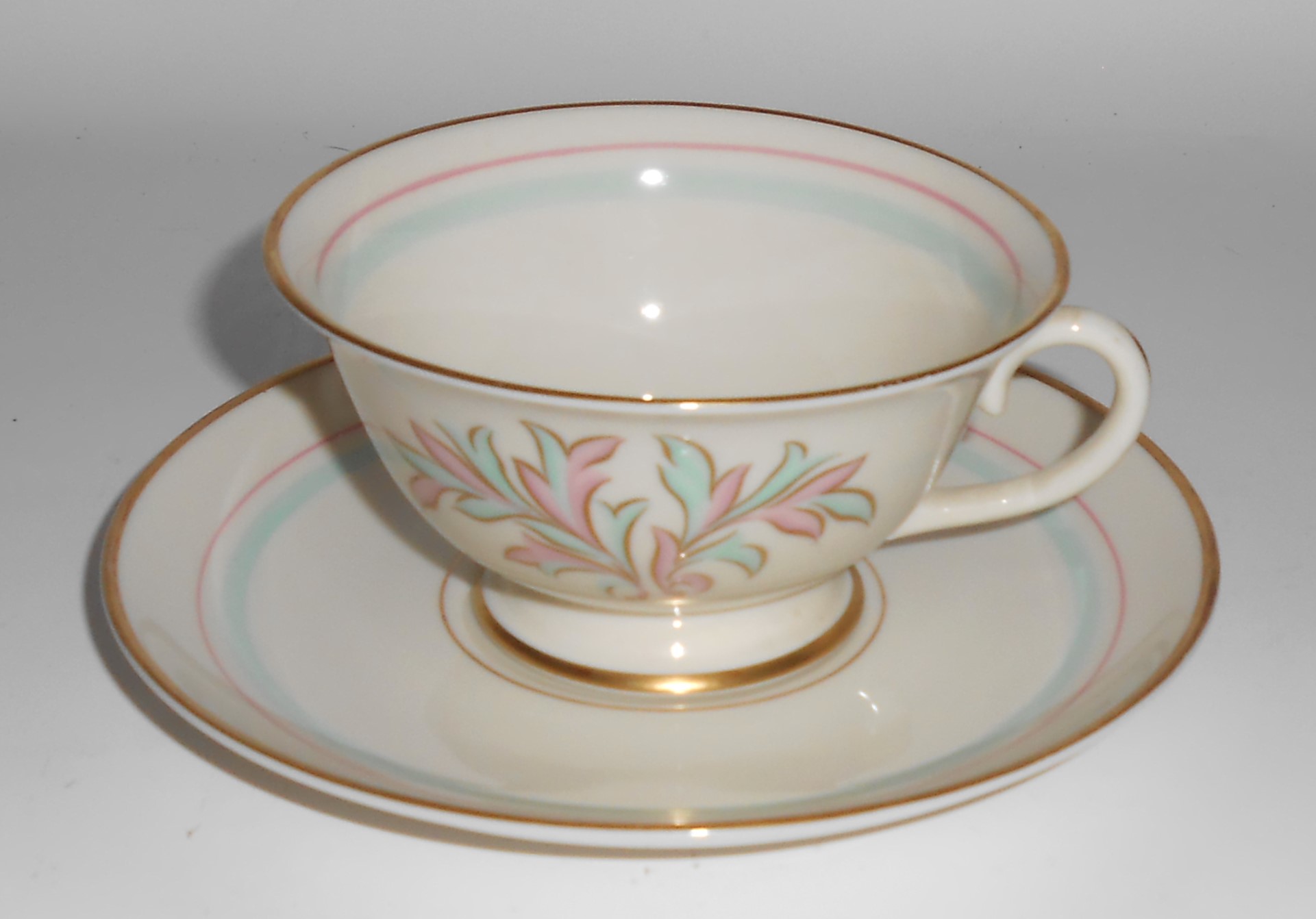 Franciscan Pottery China Rossmore Cup & Saucer Set