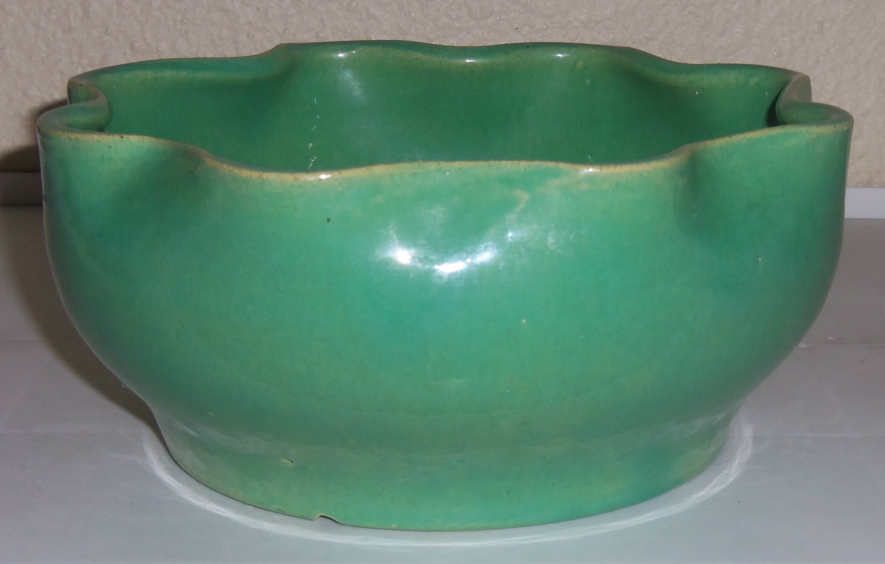 Garden City Pottery Green Ruffled Rim Art Bowl!