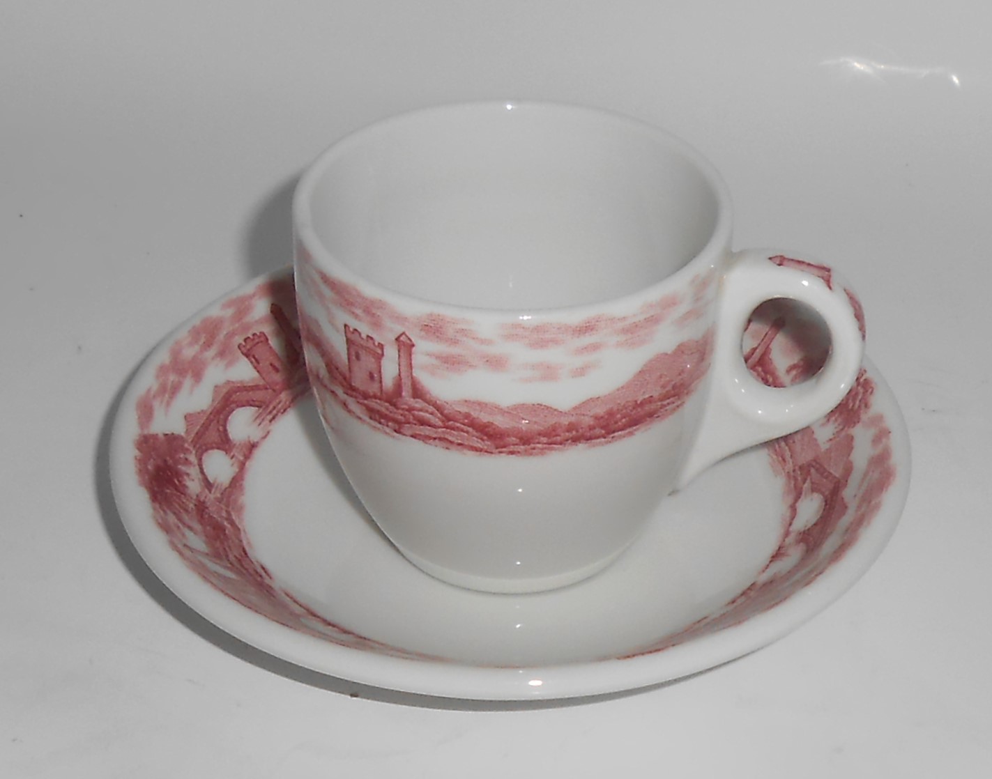 Mayer China Restaurant Ware Red Devon Demitasse Cup & S