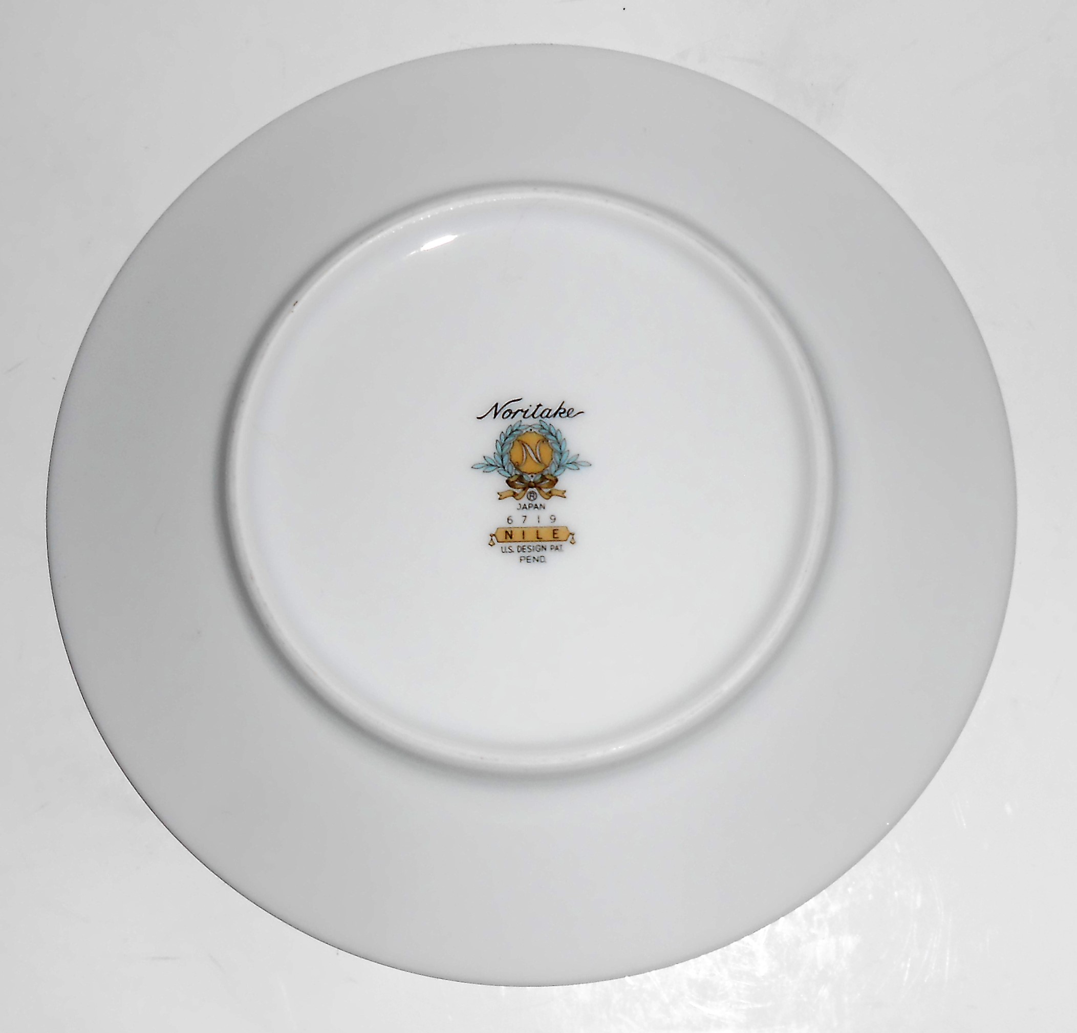 Noritake Porcelain China 6719 Nile w/Gold Bread Plate