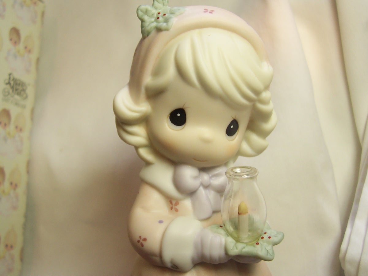 Precious Moments MIB, Enesco, Retired