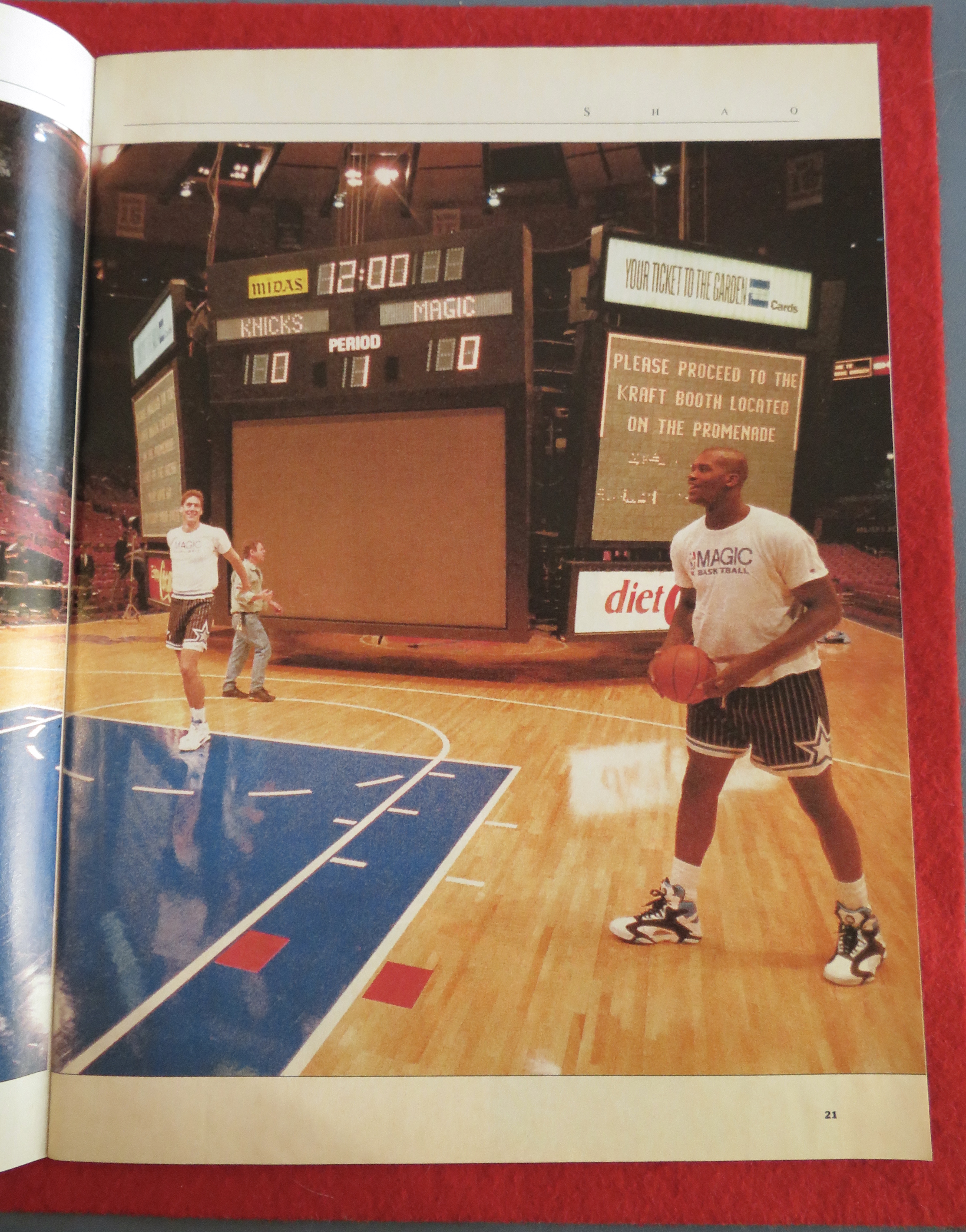 Sports Illustrated-November 30, 1992-Shaquille O' Neal