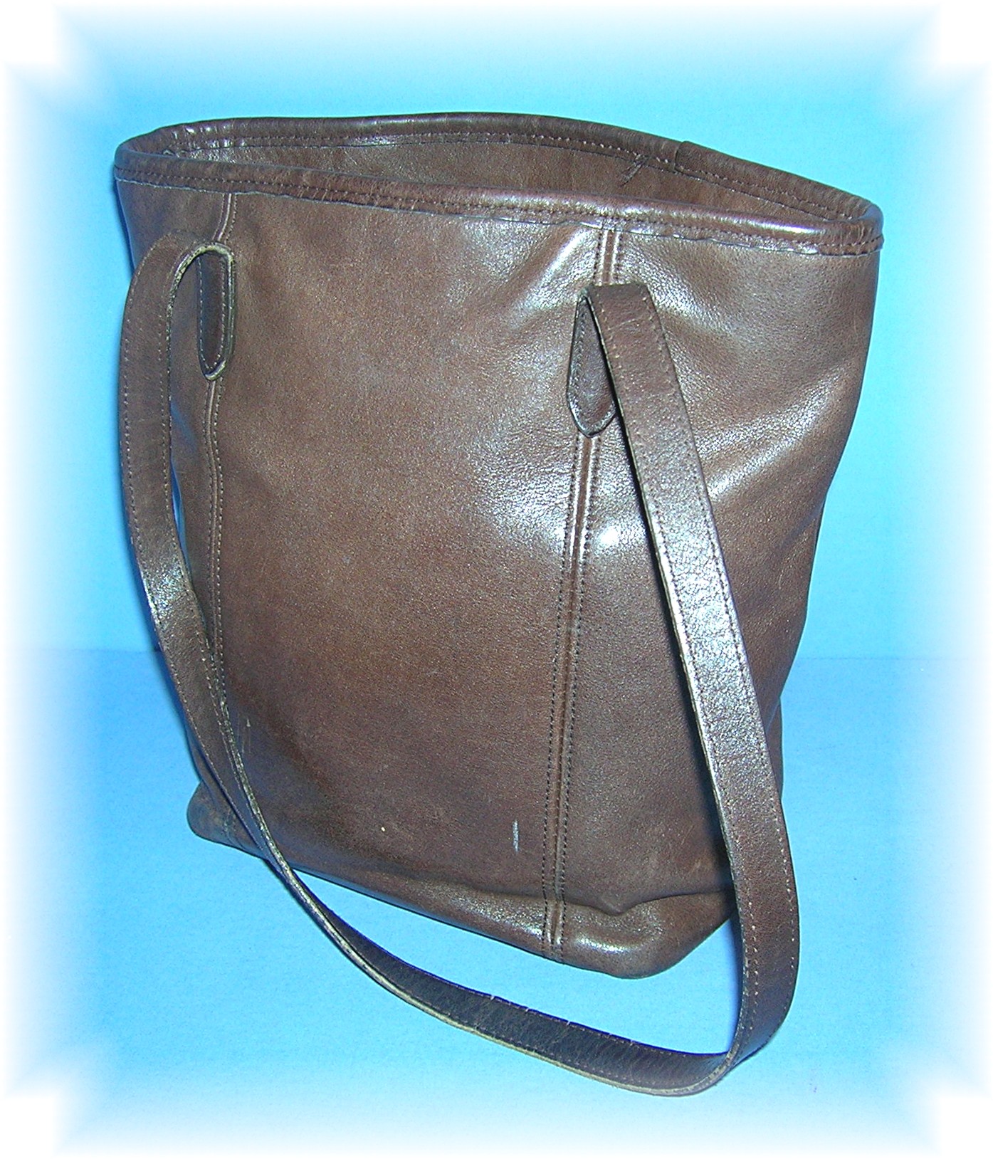 COACH Leather Bucket Bag Tobacco Brown