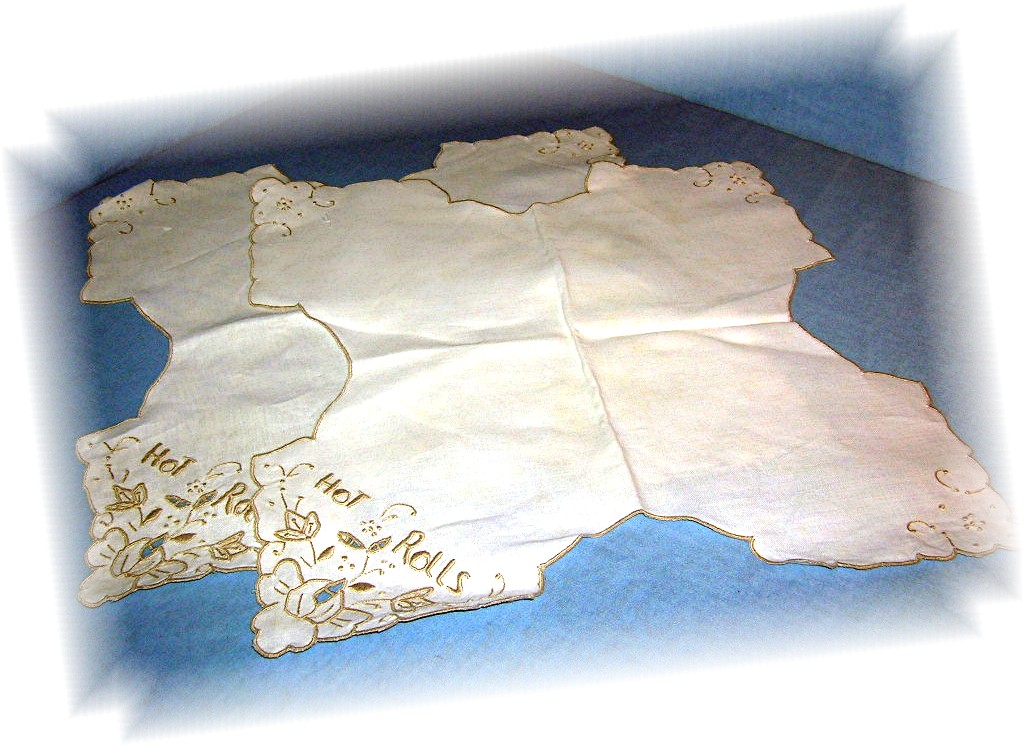 PAIR  OF HOT ROLLS LINENS embroidery