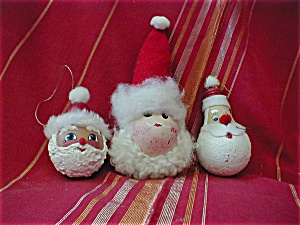 Three Wise Santas